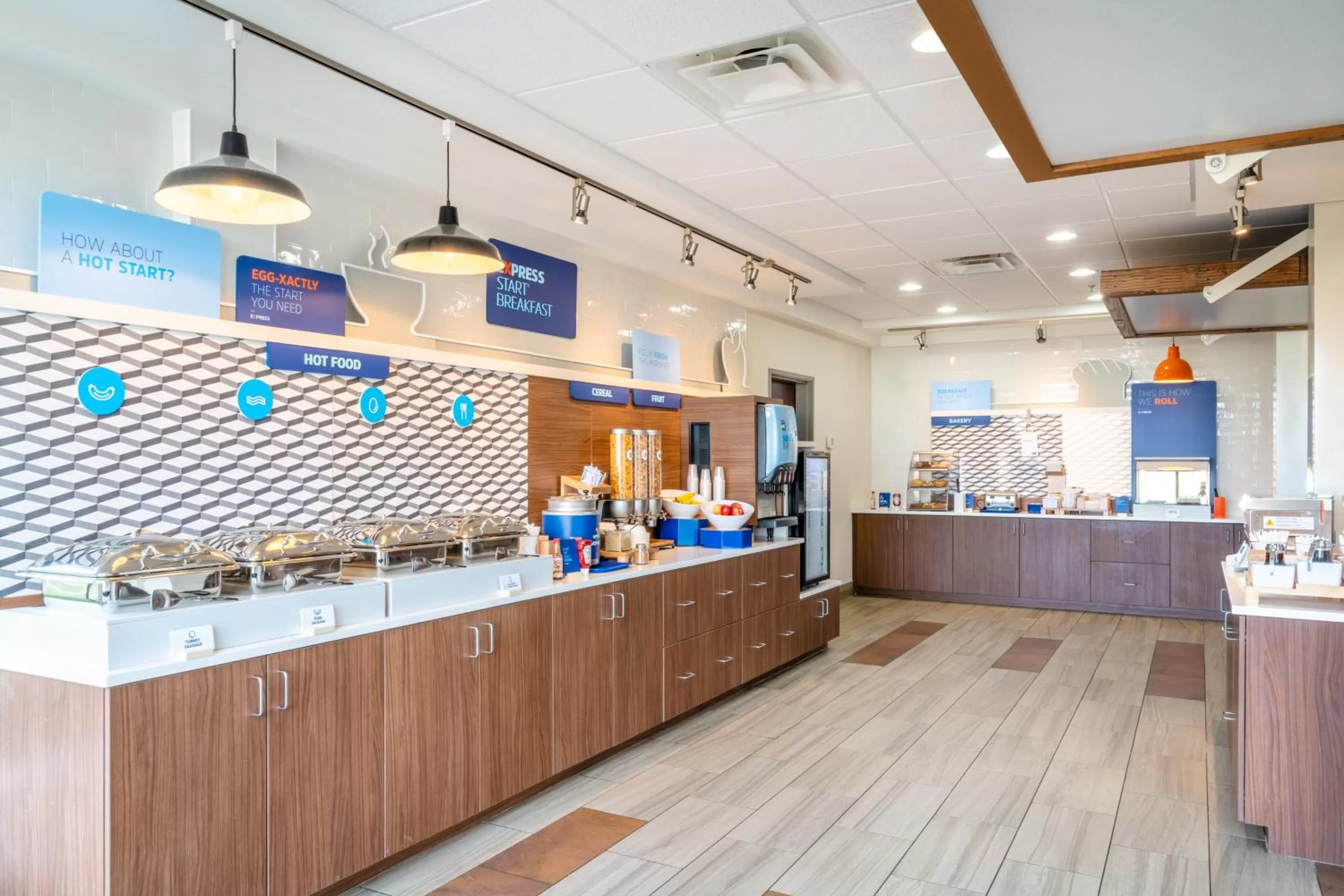 Breakfast in Holiday Inn Express Hotel & Suites Tappahannock by IHG