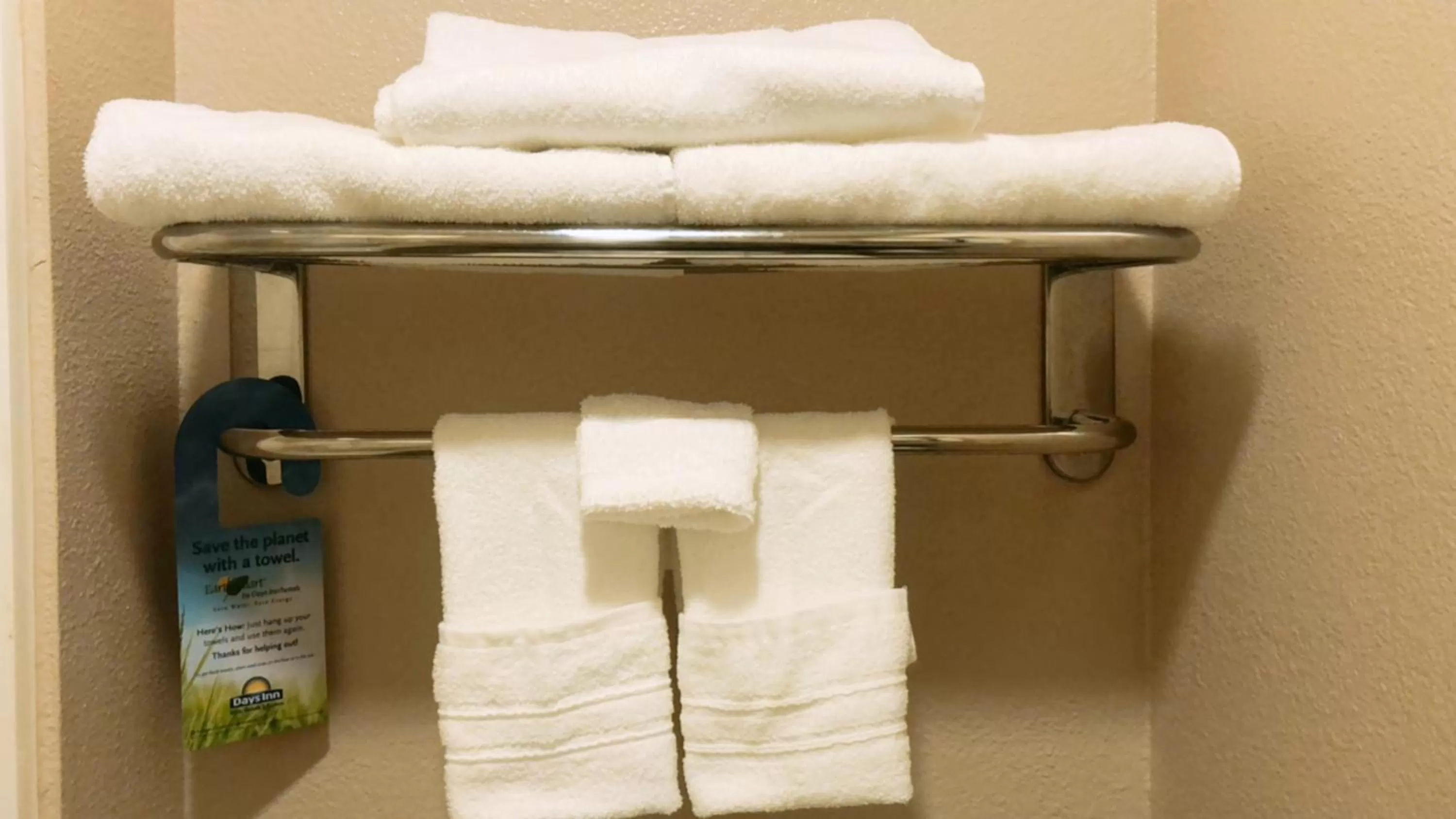 Days Inn by Wyndham Eureka CA