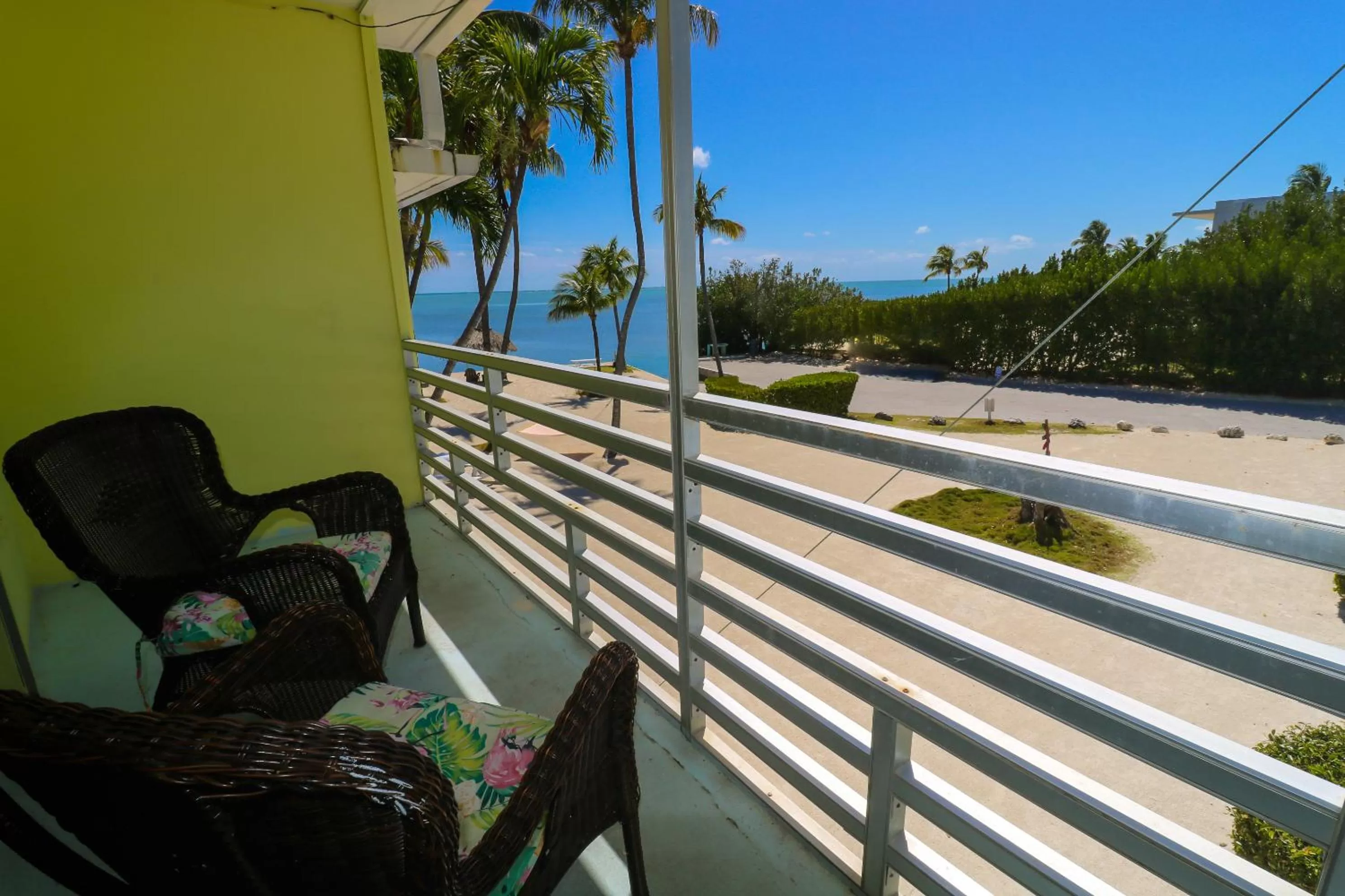 Balcony/Terrace in Drop Anchor Resort & Marina