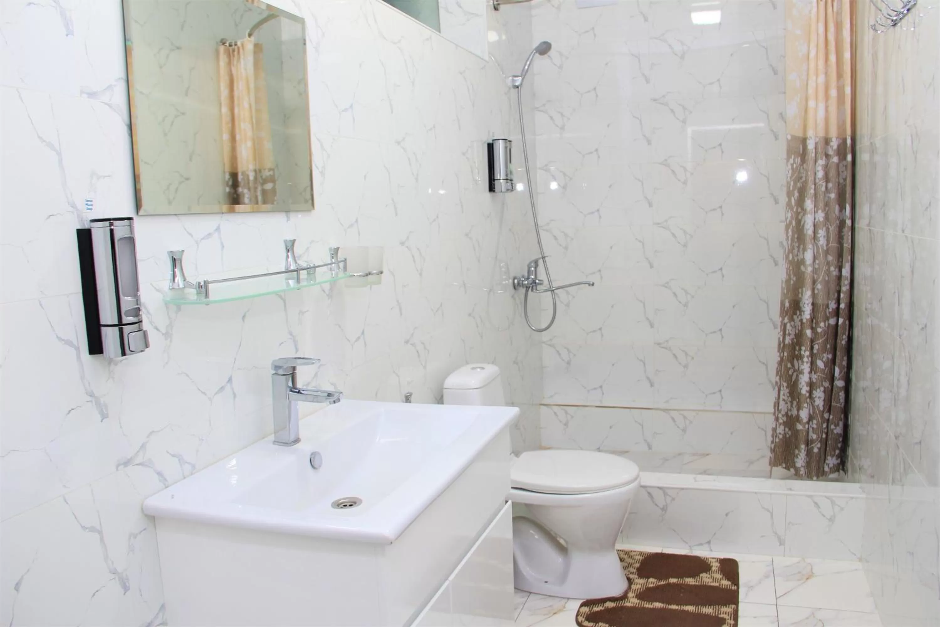 Shower in Anvar's Guests