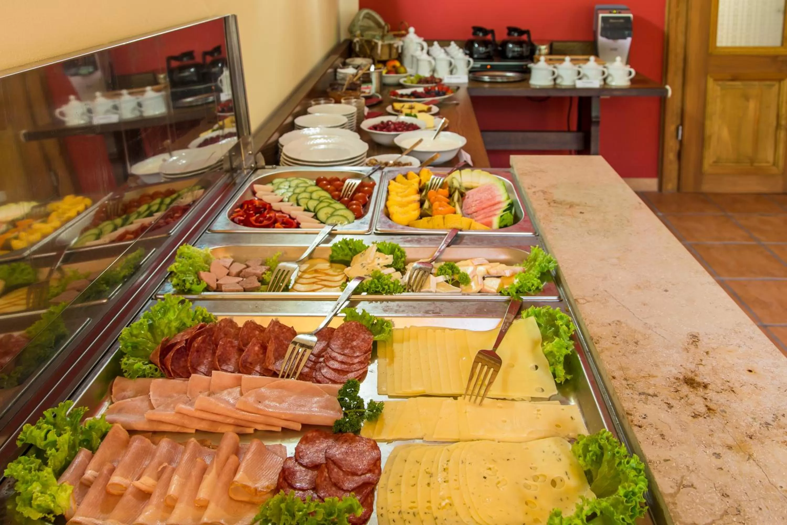 Food, Supermarket/Shops in Hotel Waldhäusel