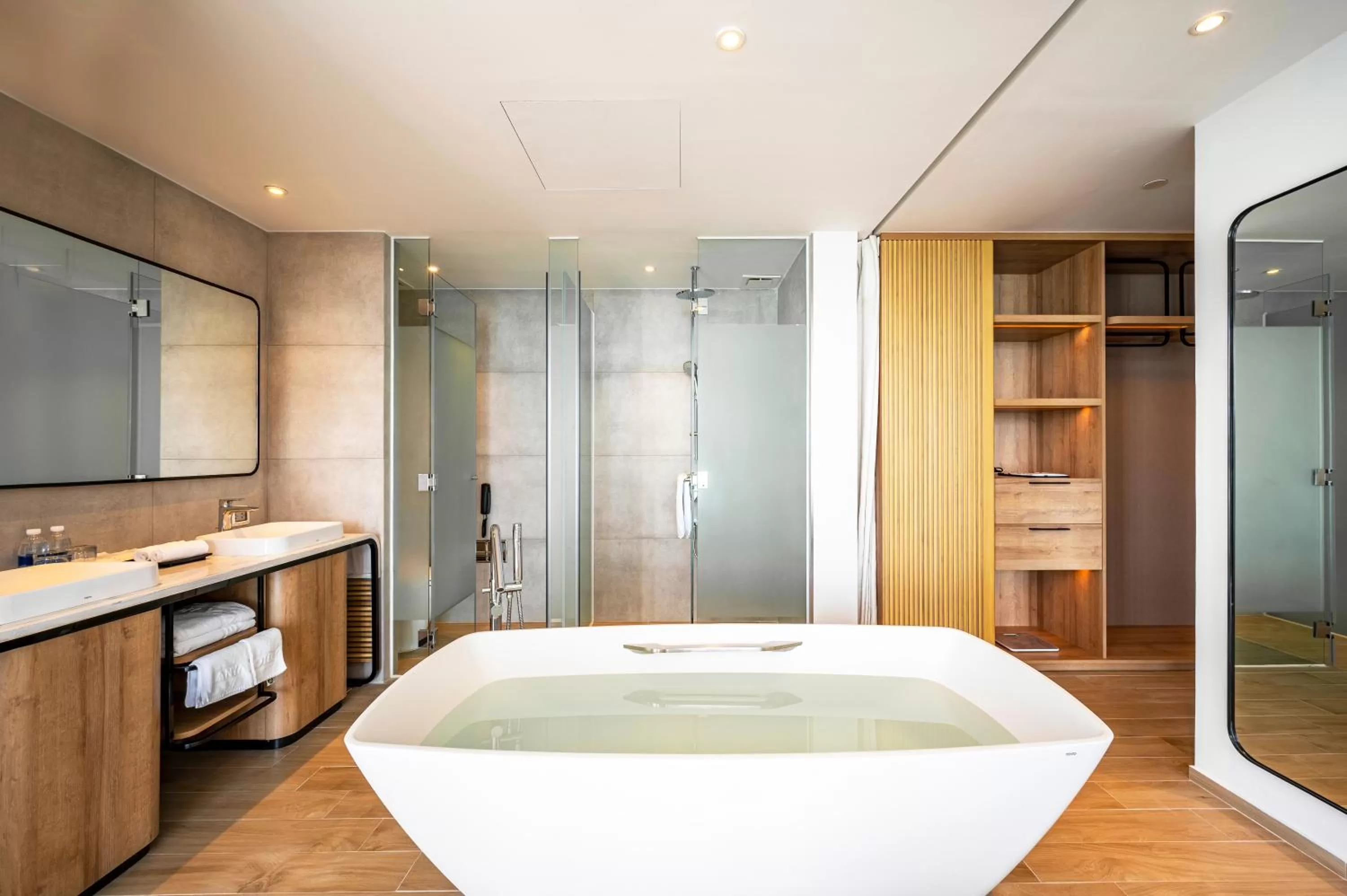 Bathroom in Anya Premier Beachfront Hotel Quy Nhon