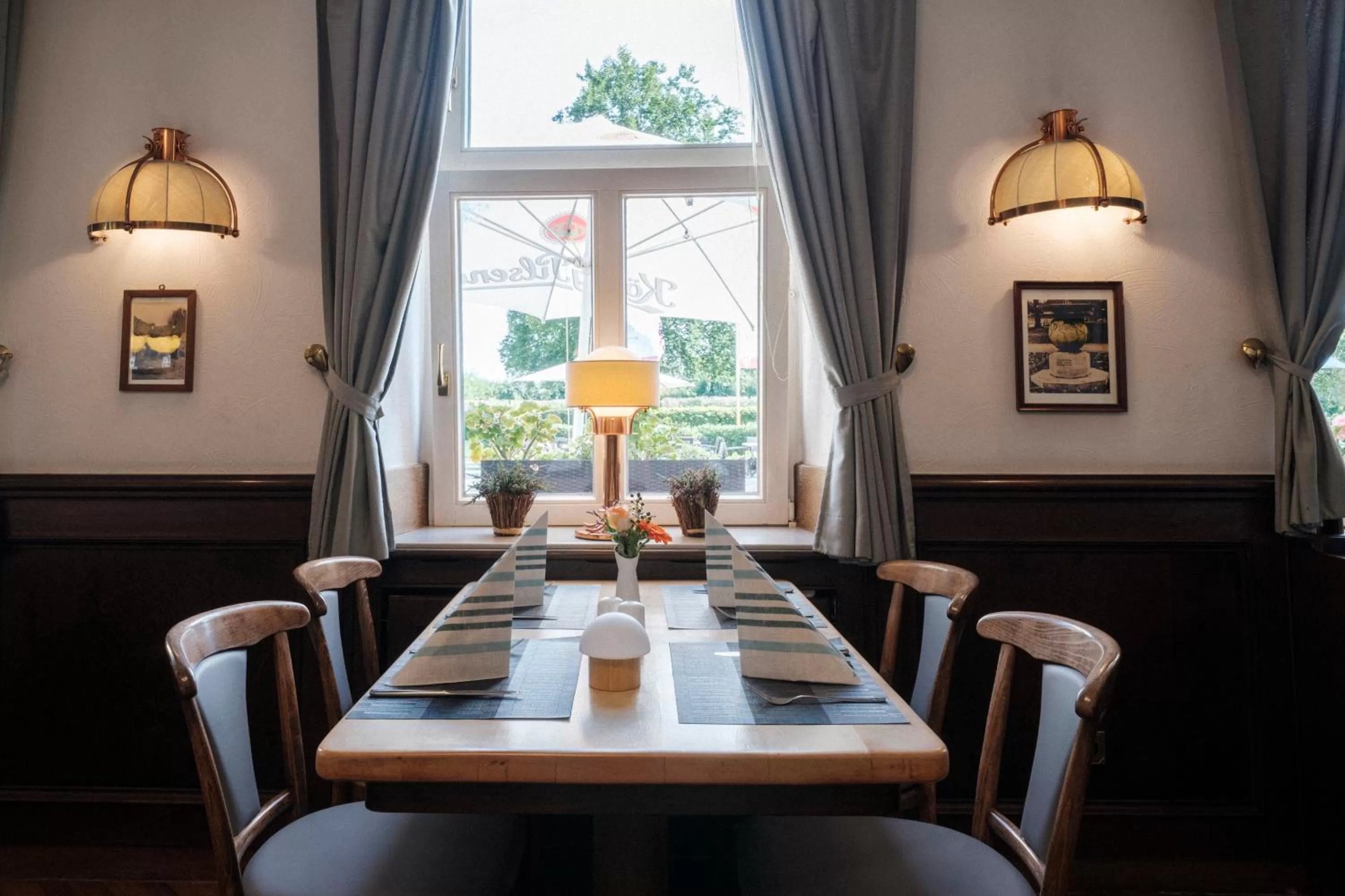 Restaurant/places to eat in Hotel Haus Duden