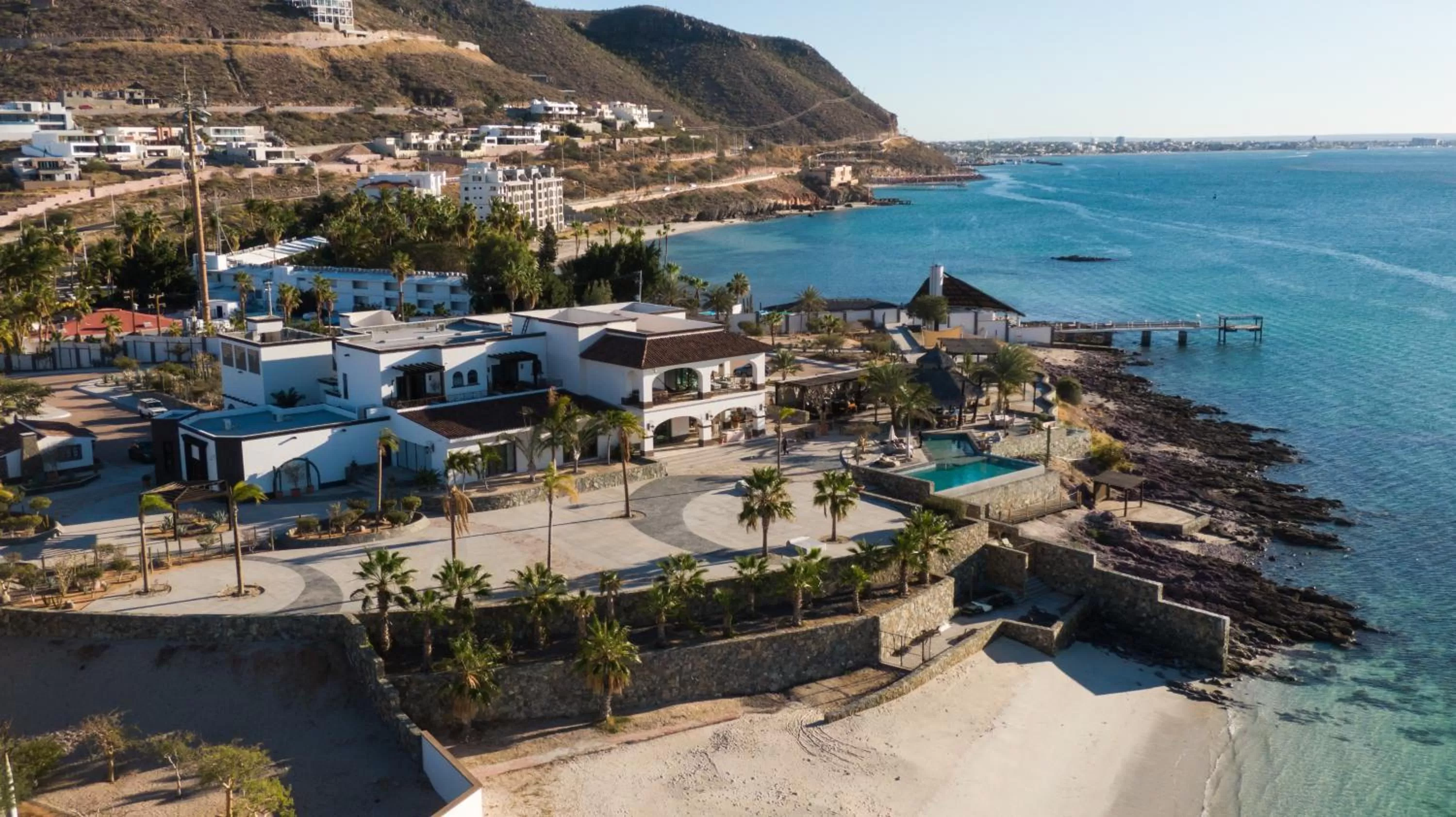 Property building in Orchid House Baja