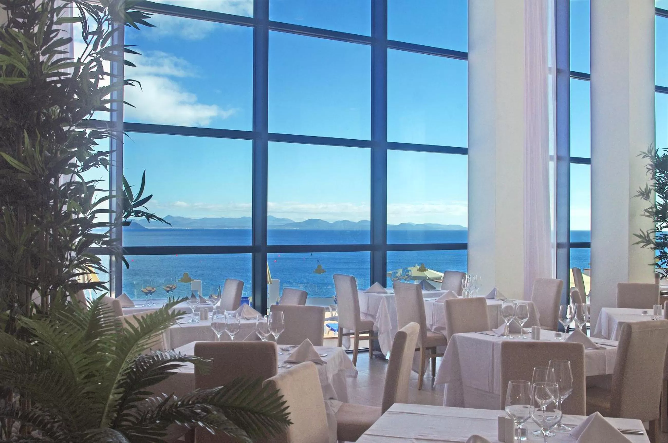 Restaurant/places to eat in Sandos Papagayo