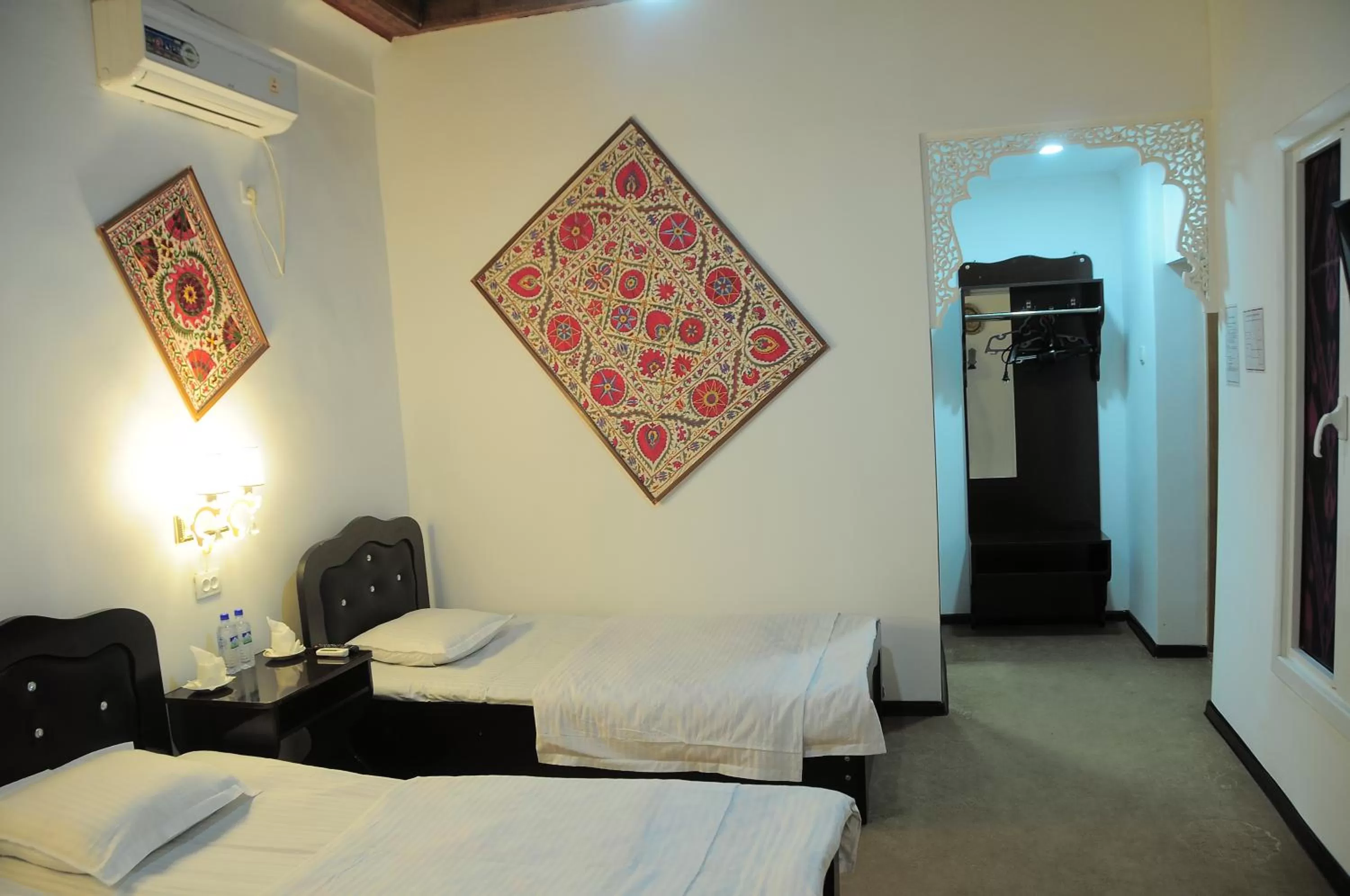 Bedroom, Bed in Al Bukhari