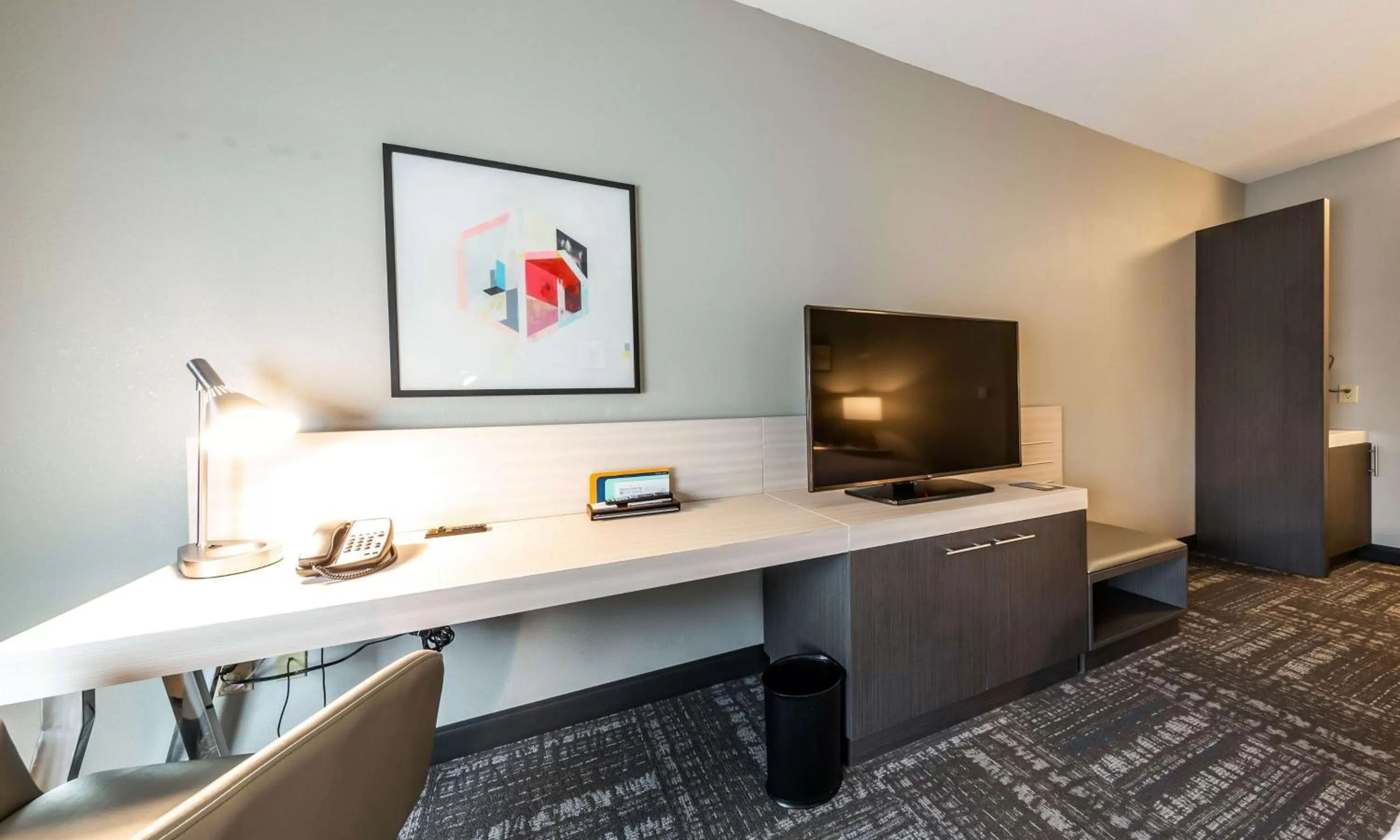 Bedroom, Bed in Hilton Garden Inn Beaumont