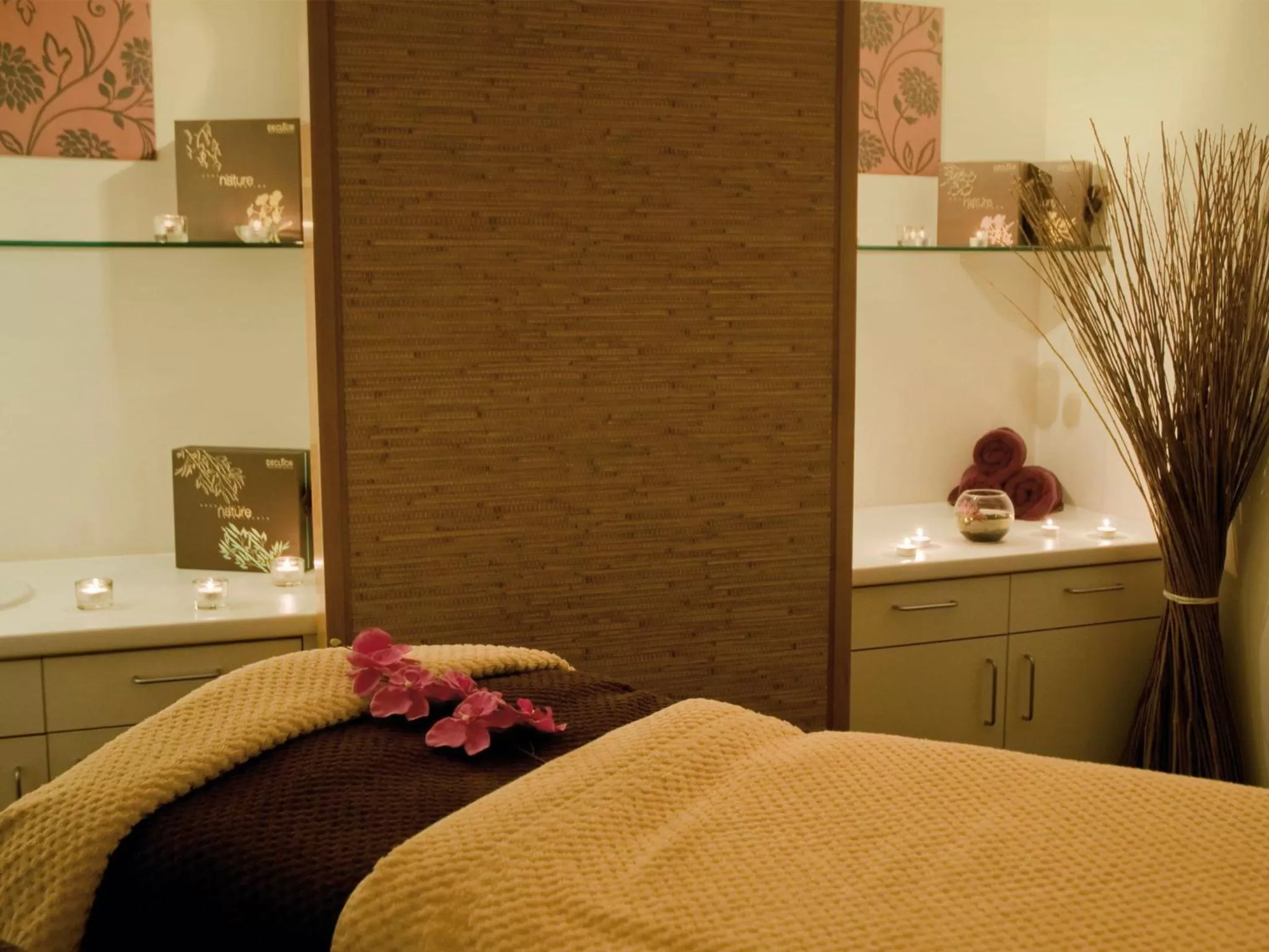 Massage, Bed in Macdonald Alveston Manor Hotel & Spa
