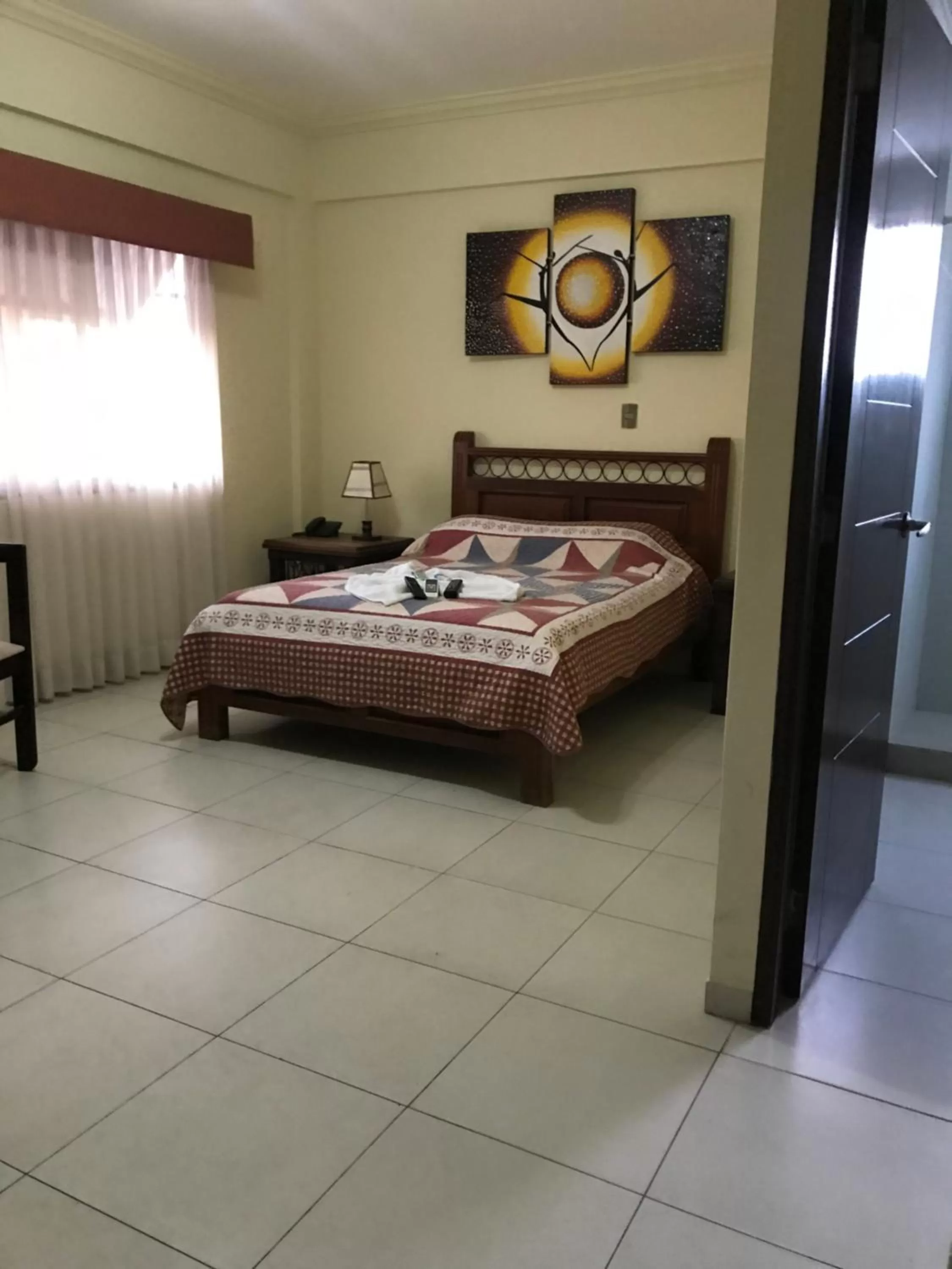 Photo of the whole room, Bed in Hotel Viru Viru II