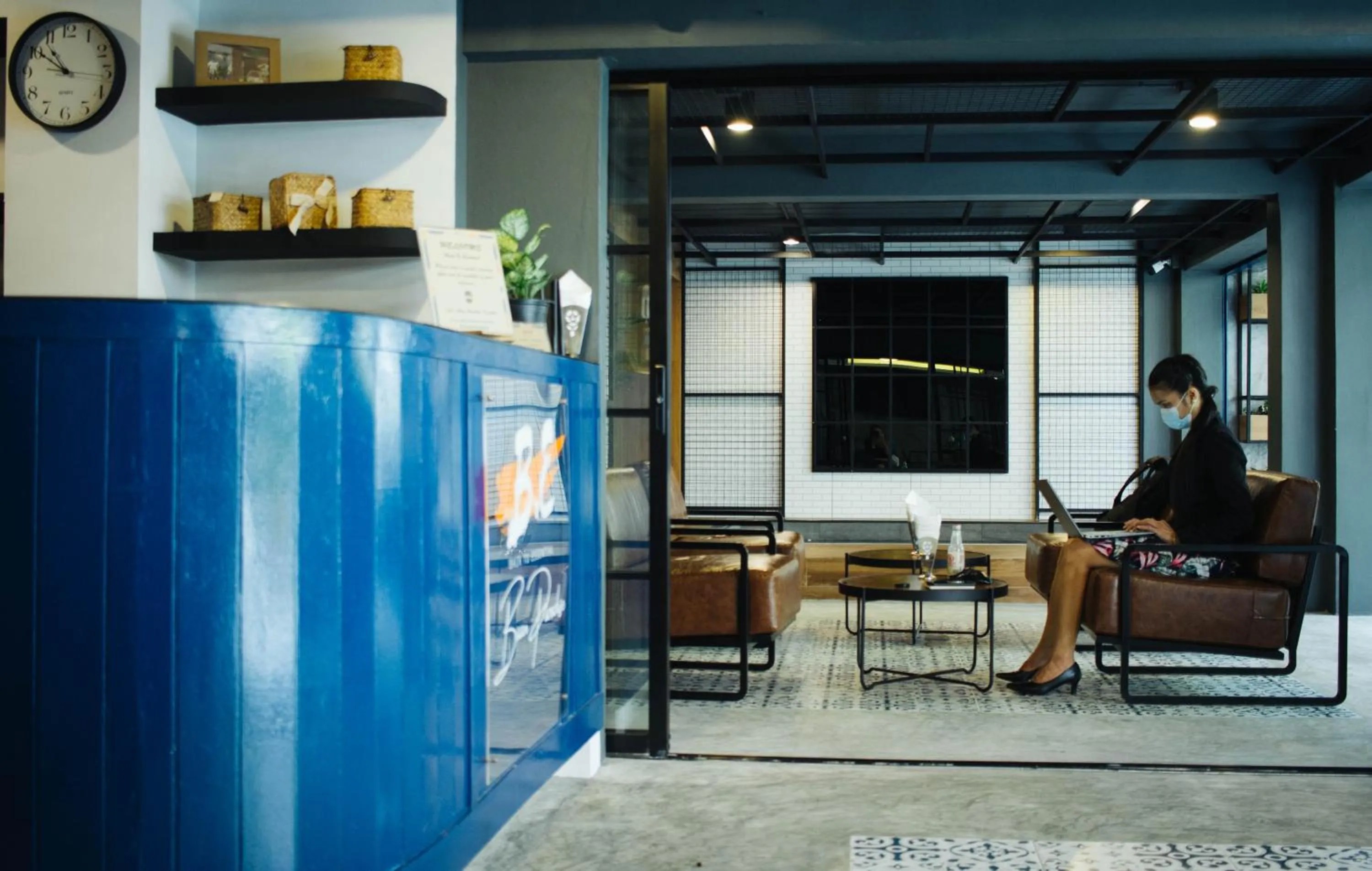 Lobby or reception in BH Baan Paradise Hotel Patong