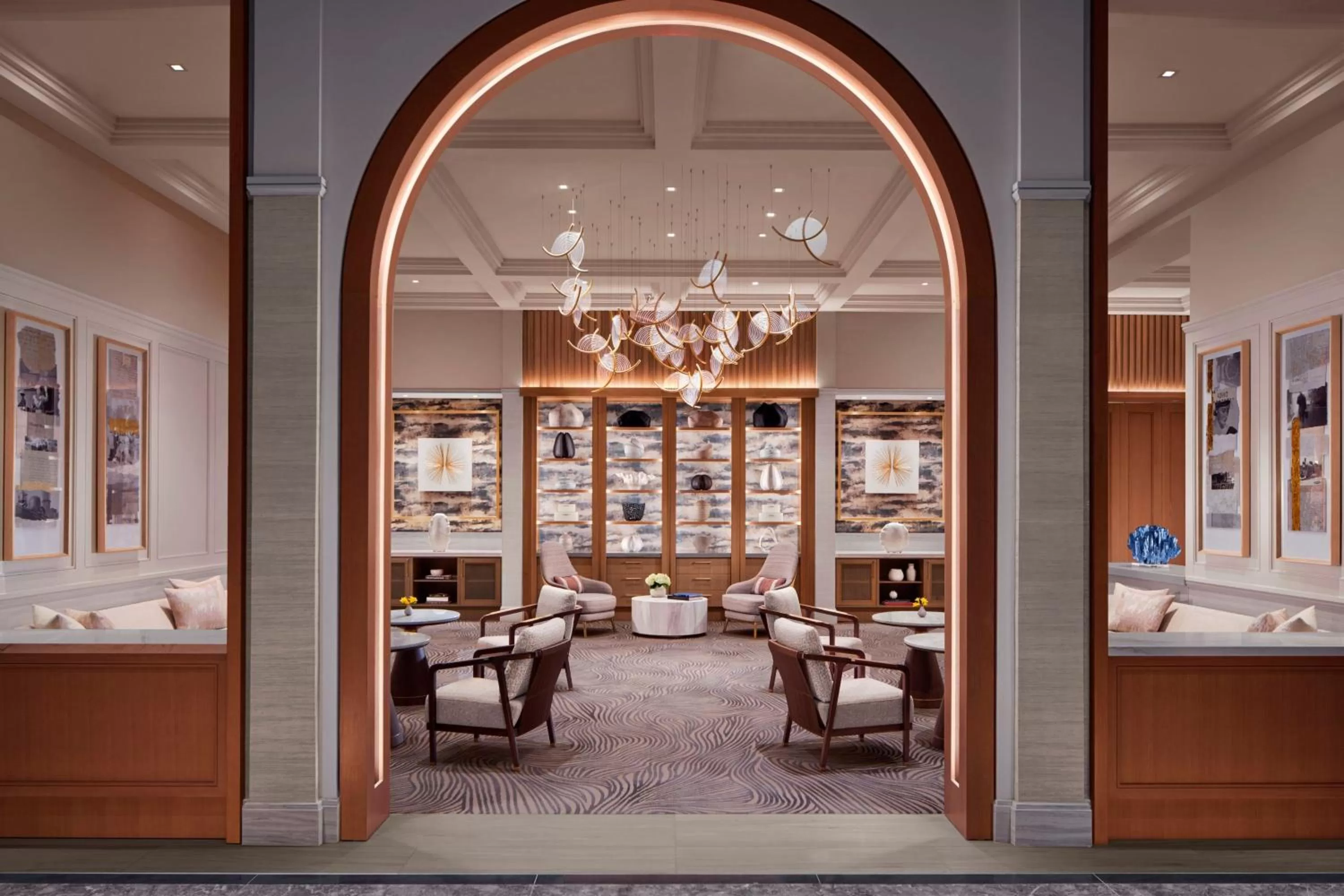 Lounge or bar in The Ritz-Carlton Naples