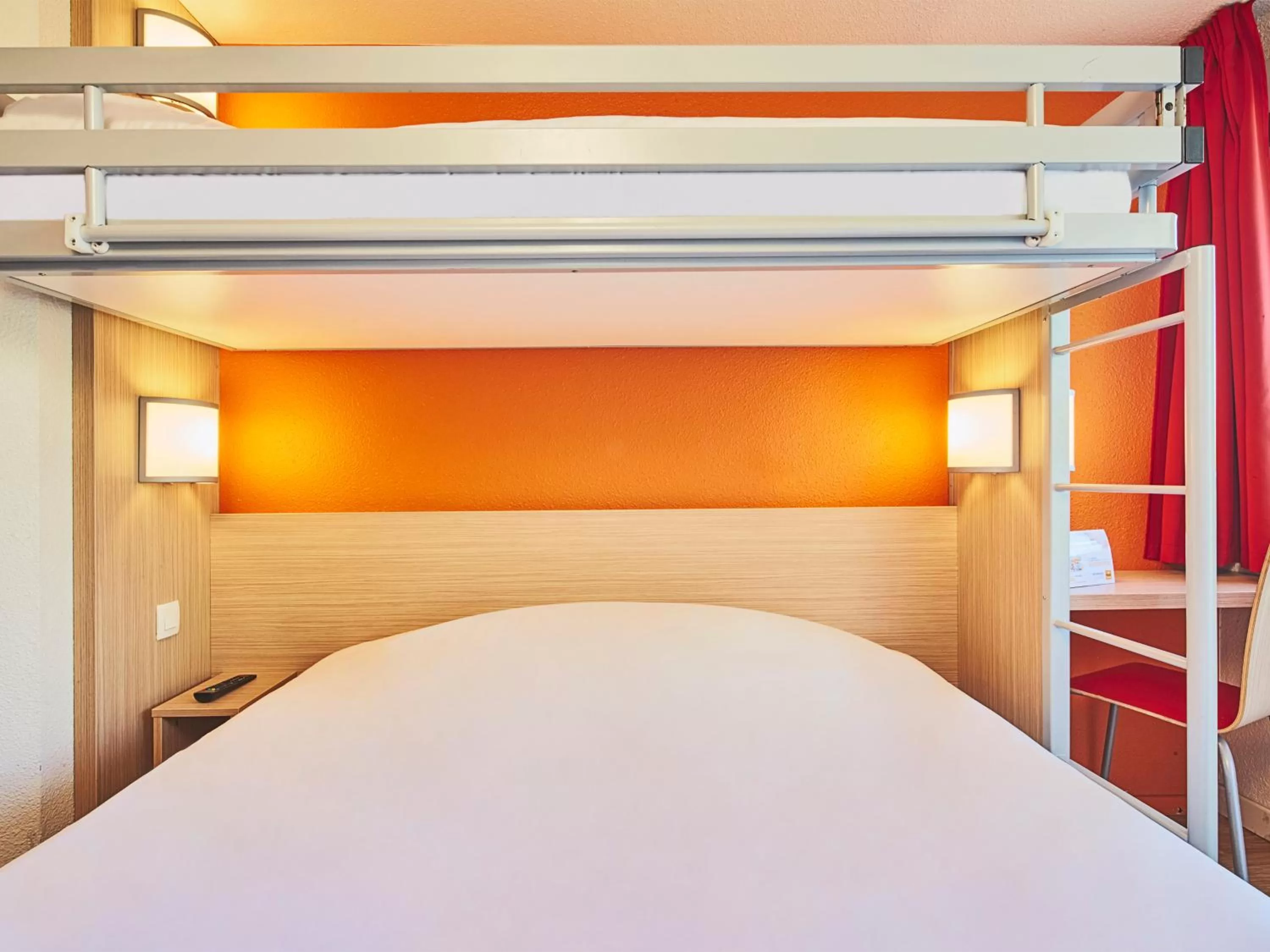 bunk bed, Bed in Première Classe Melun Senart