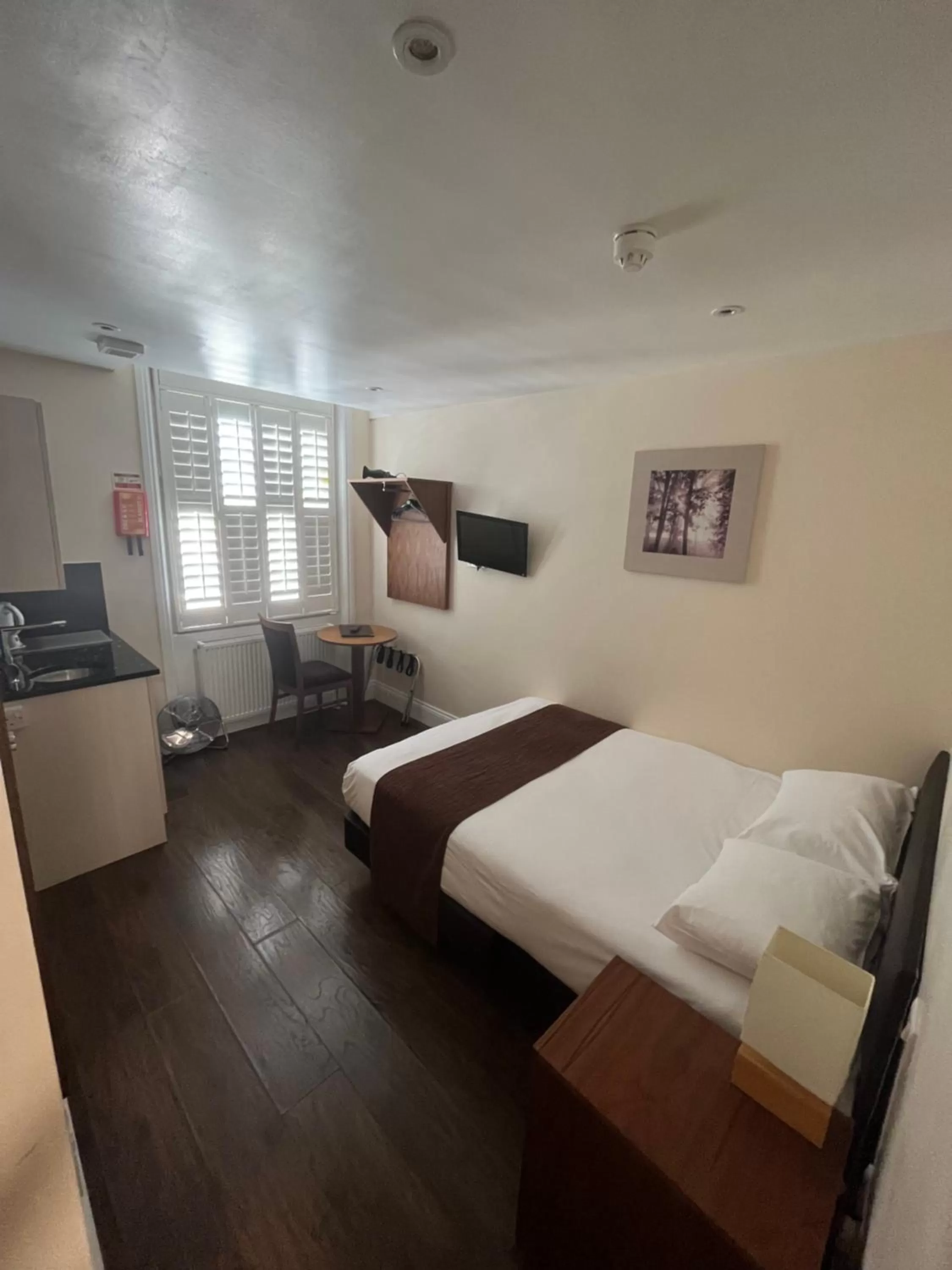 Bed in Marylebone Inn