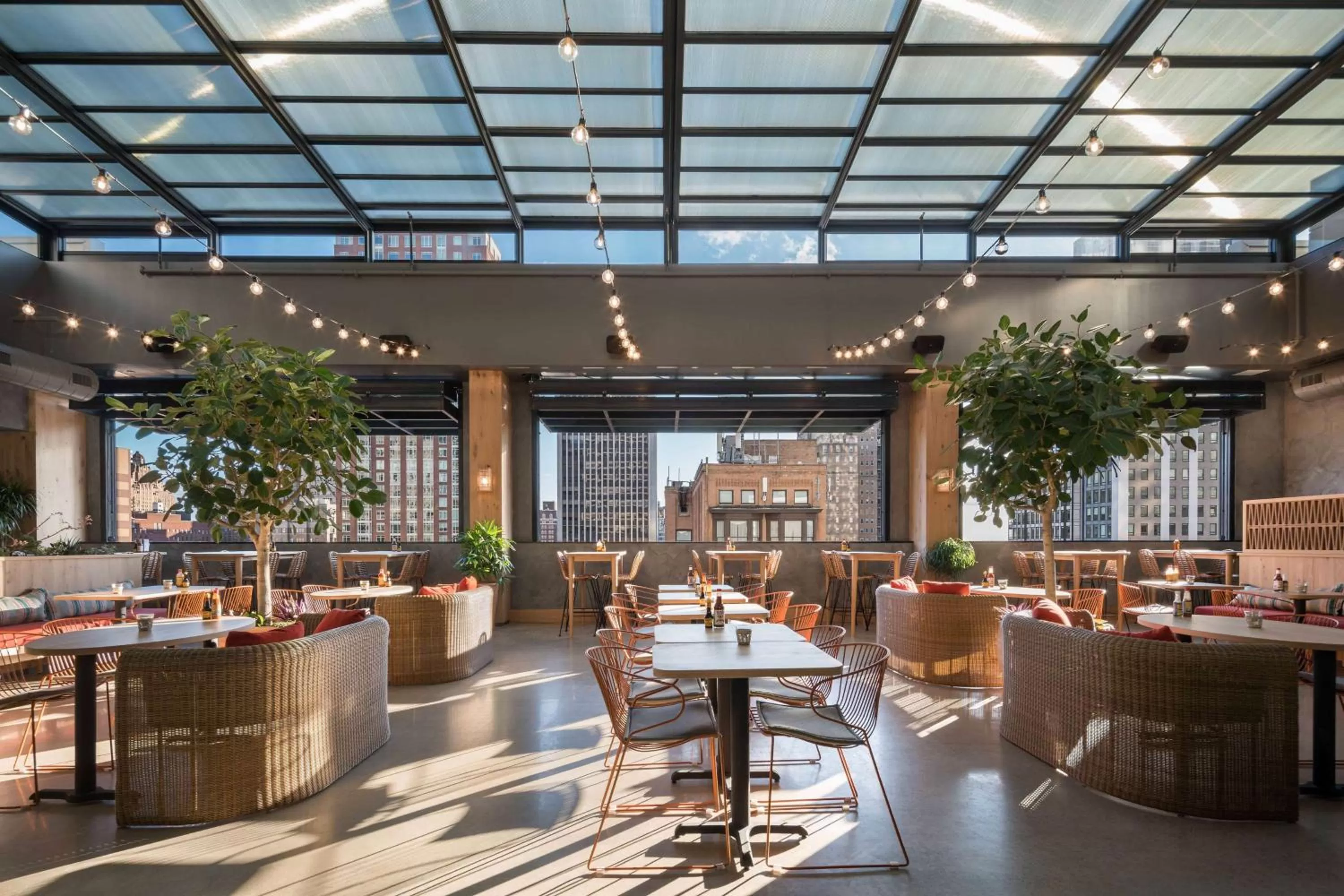 Restaurant/places to eat in Motto by Hilton Philadelphia Rittenhouse Square