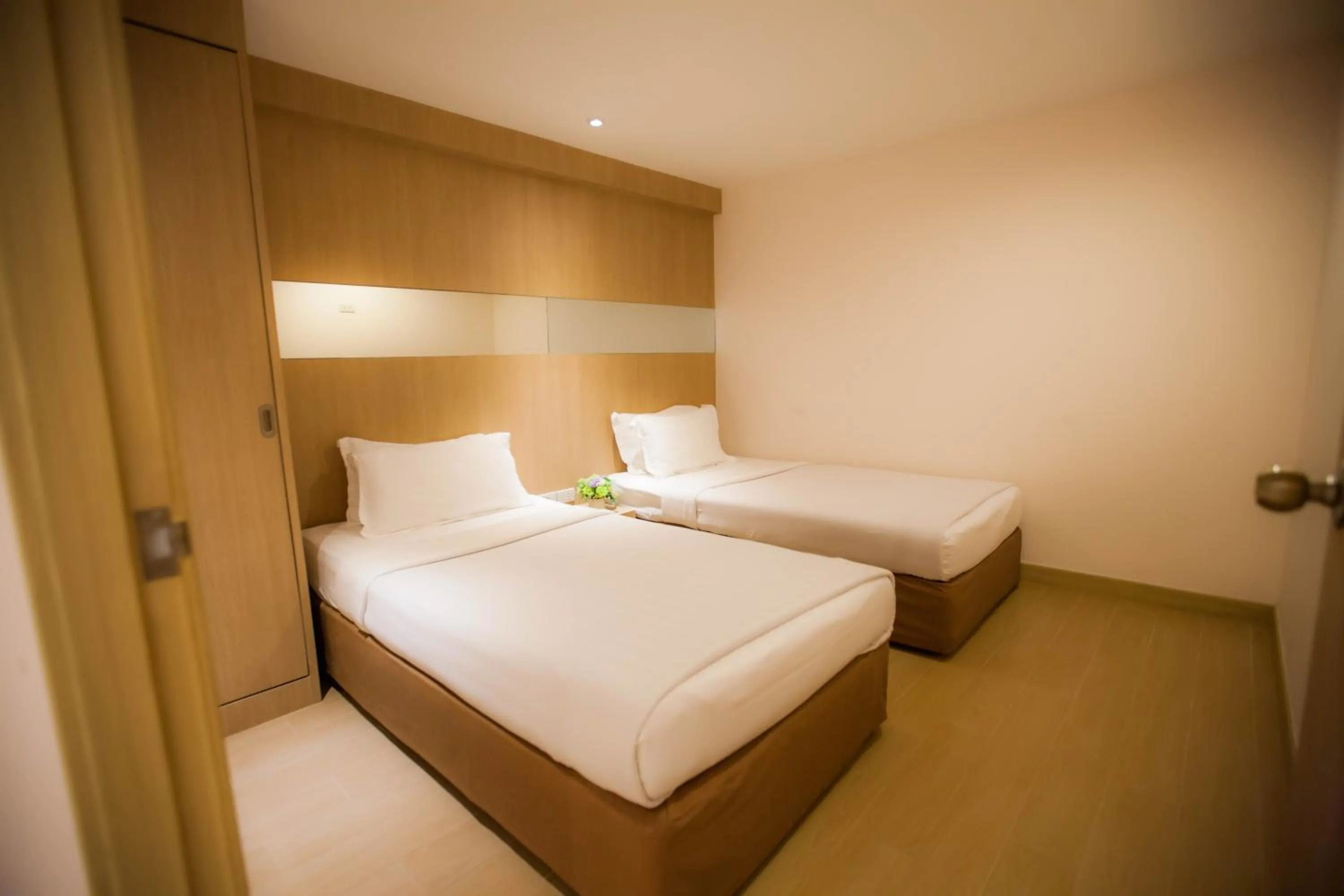 Photo of the whole room, Bed in Golden City Rayong Hotel