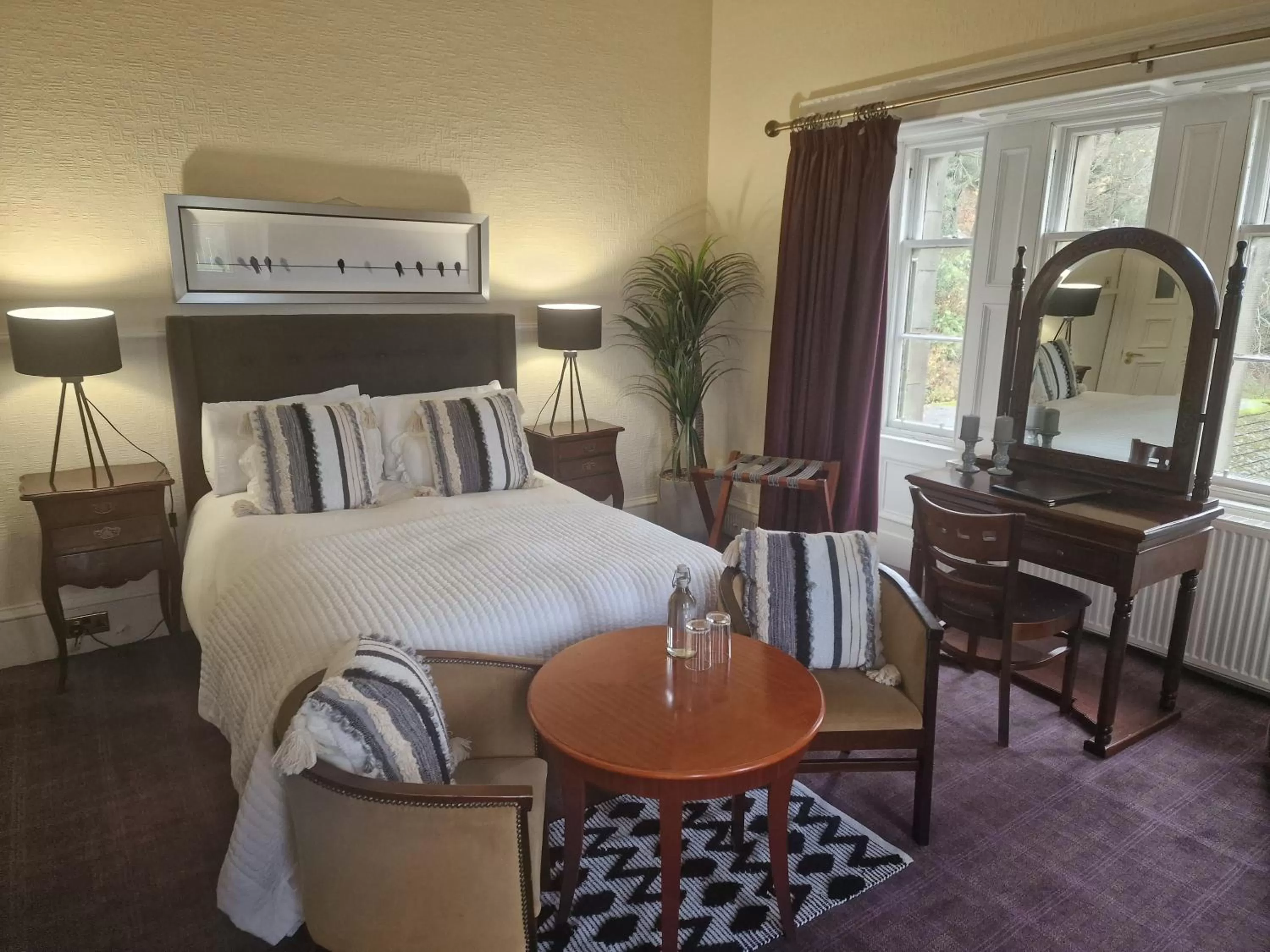 Bed in Mansfield House Hotel