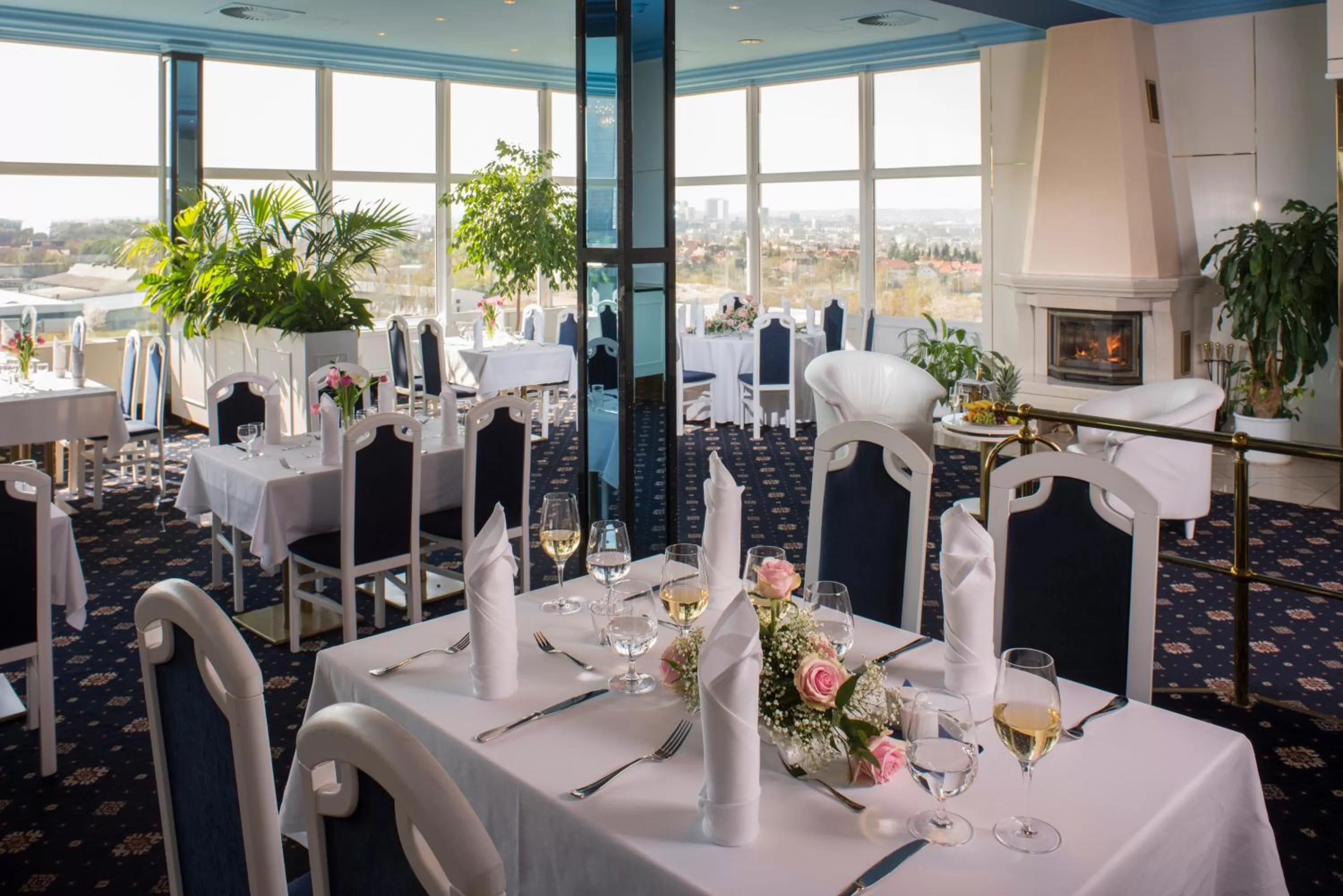 Restaurant/places to eat in TOP HOTEL Praha