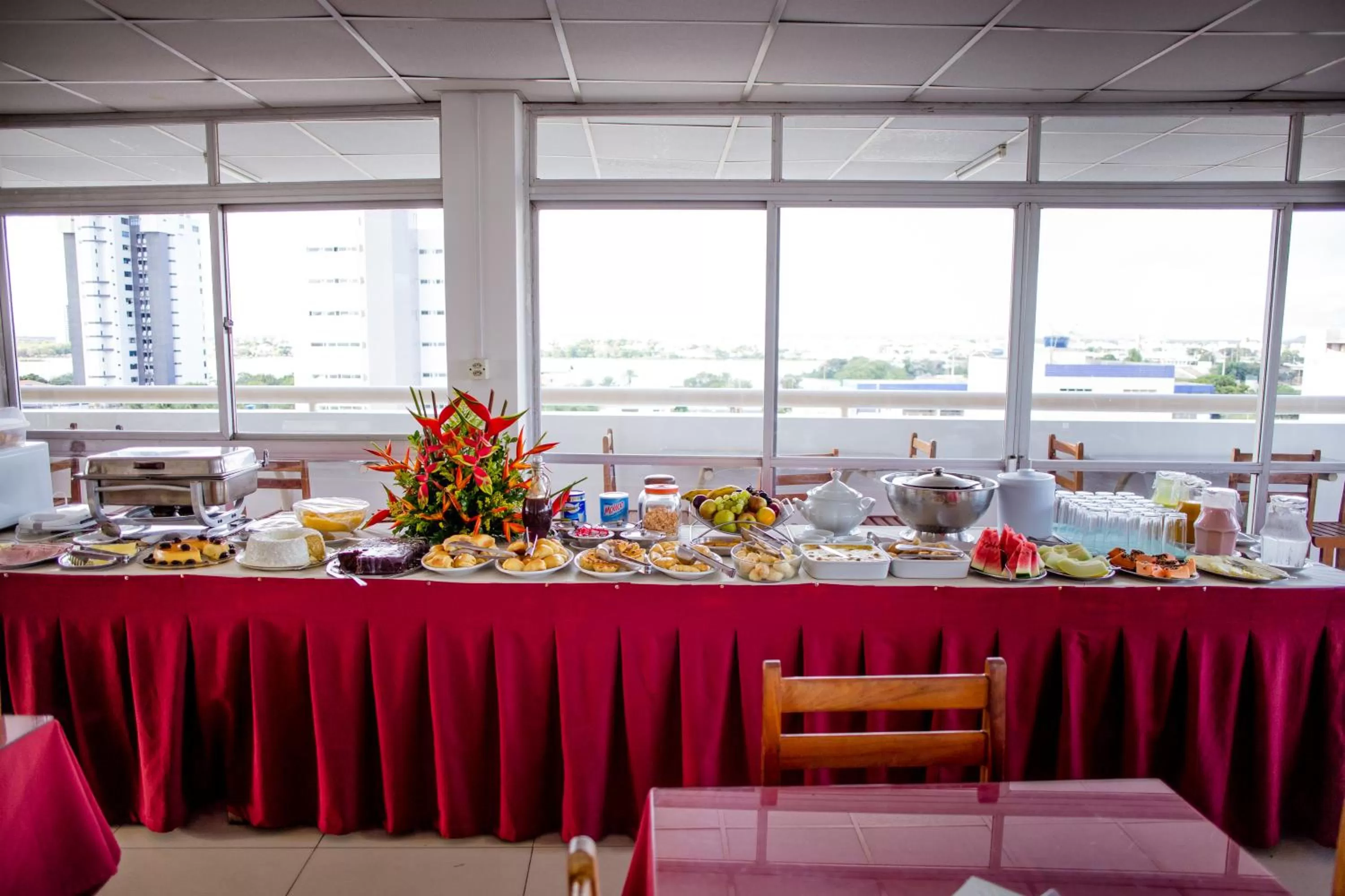 Restaurant/places to eat in Reis Palace Hotel