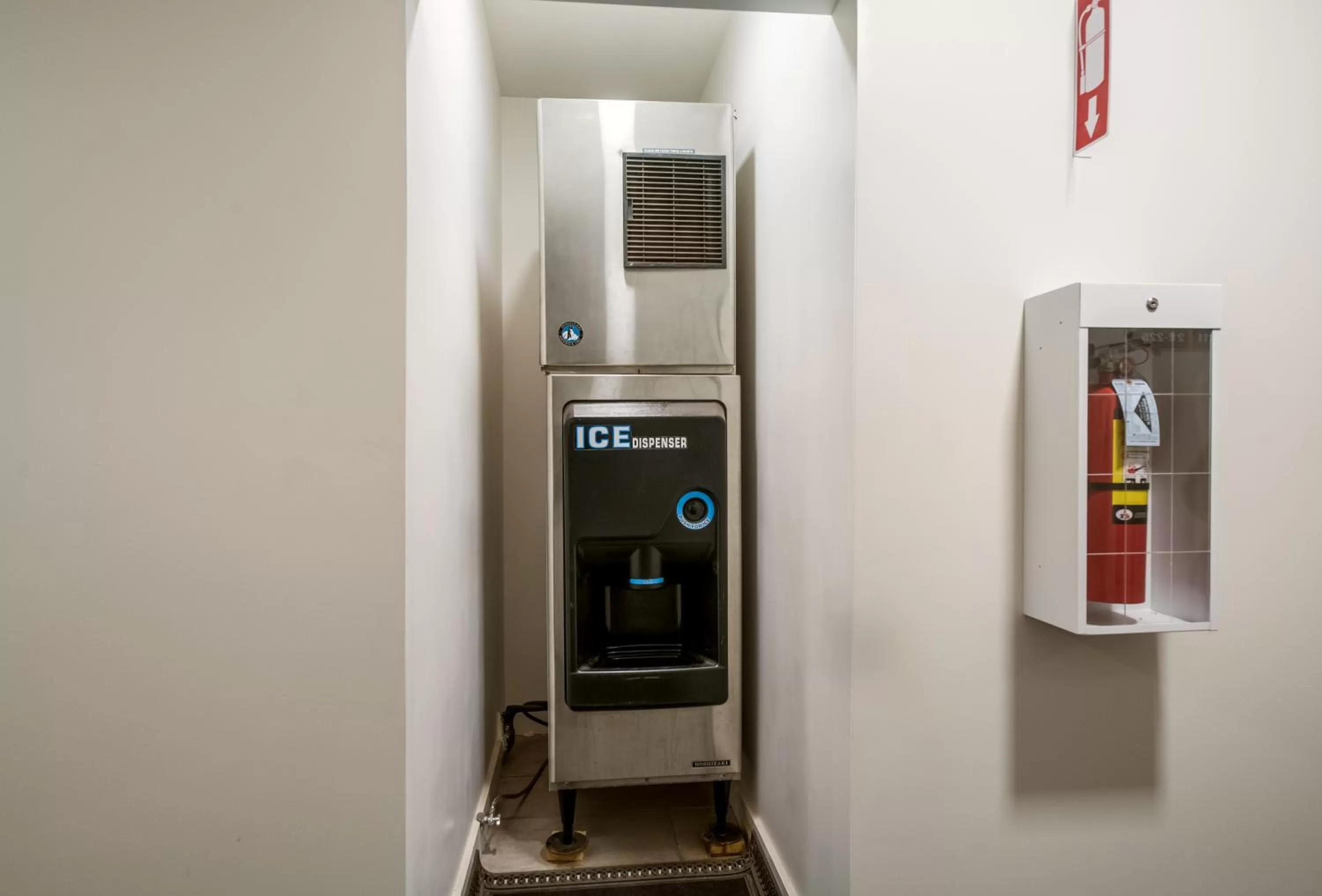 Area and facilities in Motel 6-Moncton, NB