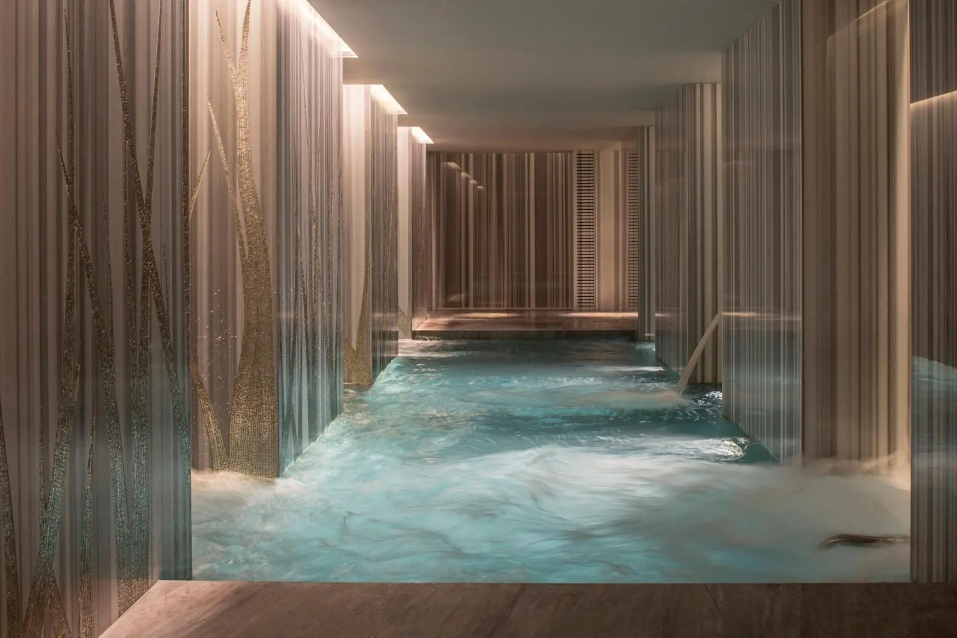 Spa and wellness centre/facilities in Four Seasons Hotel London at Tower Bridge