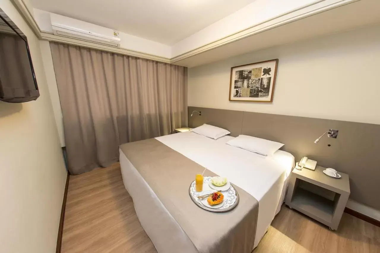 Standard Double Room - single occupancy in Alta Reggia Plaza Hotel Standard Double Room - single occupancy in Alta Reggia Plaza Hotel