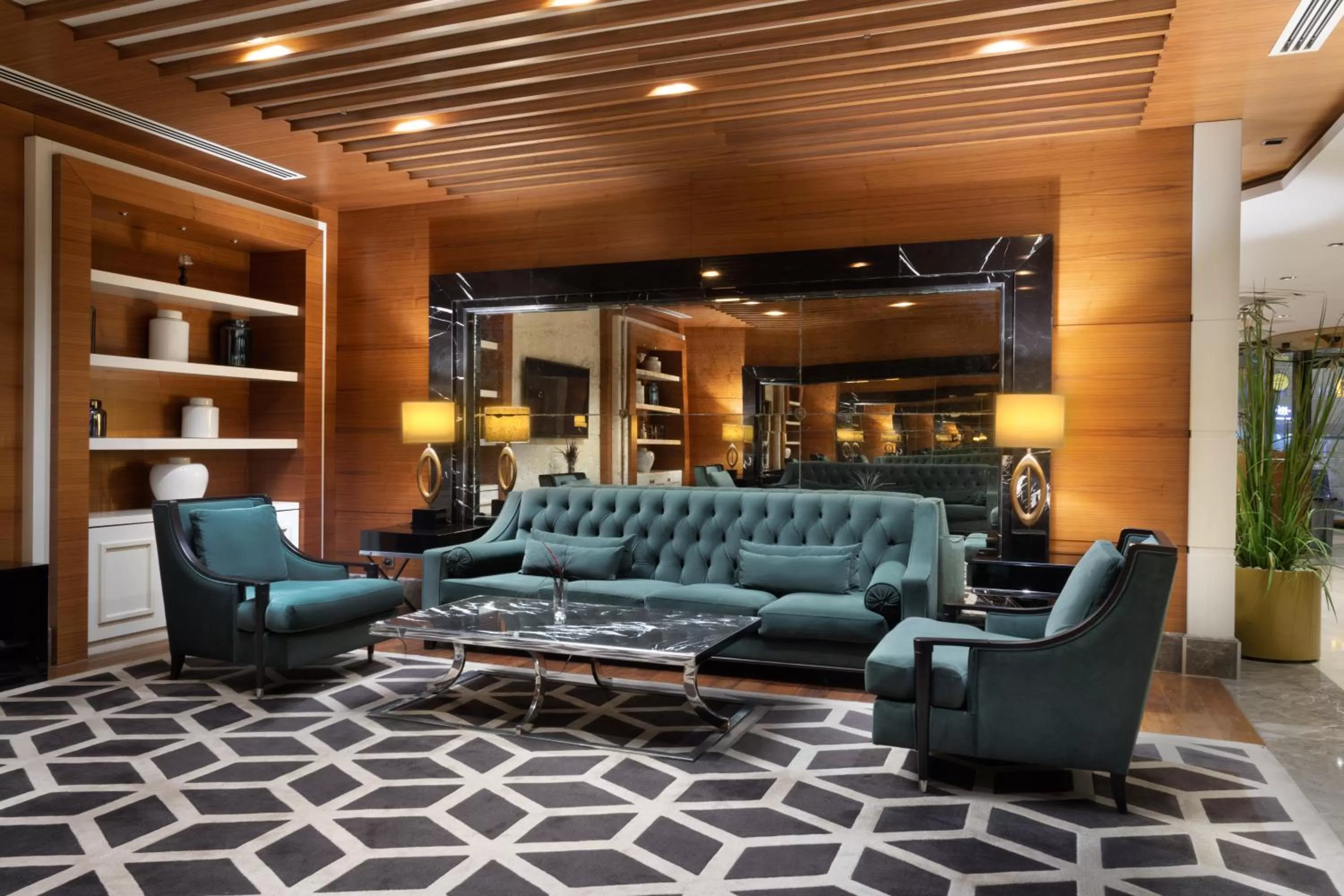 Lobby or reception in Mercure Istanbul Bomonti