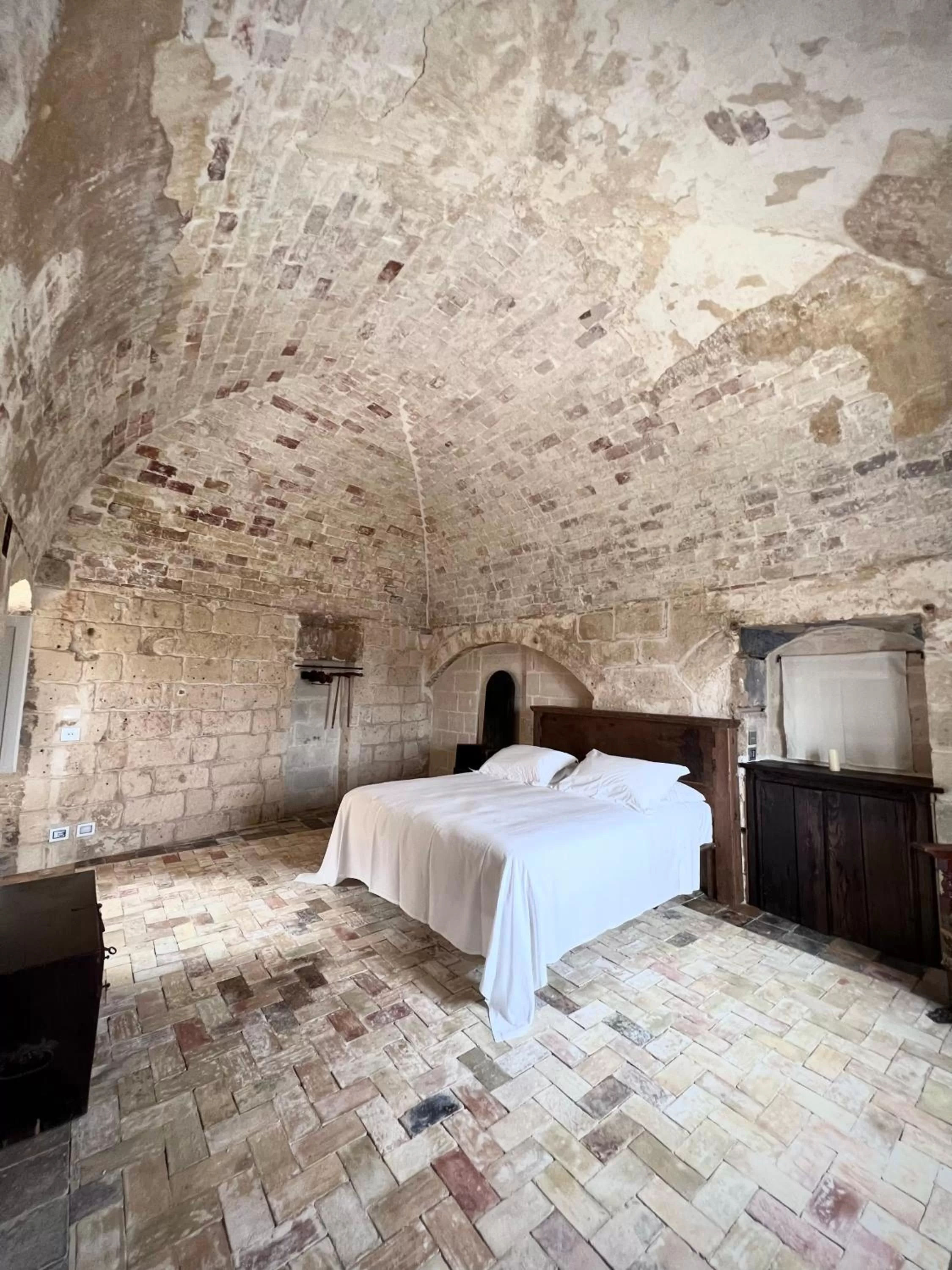 Bedroom, Bed in Sextantio Le Grotte Della Civita