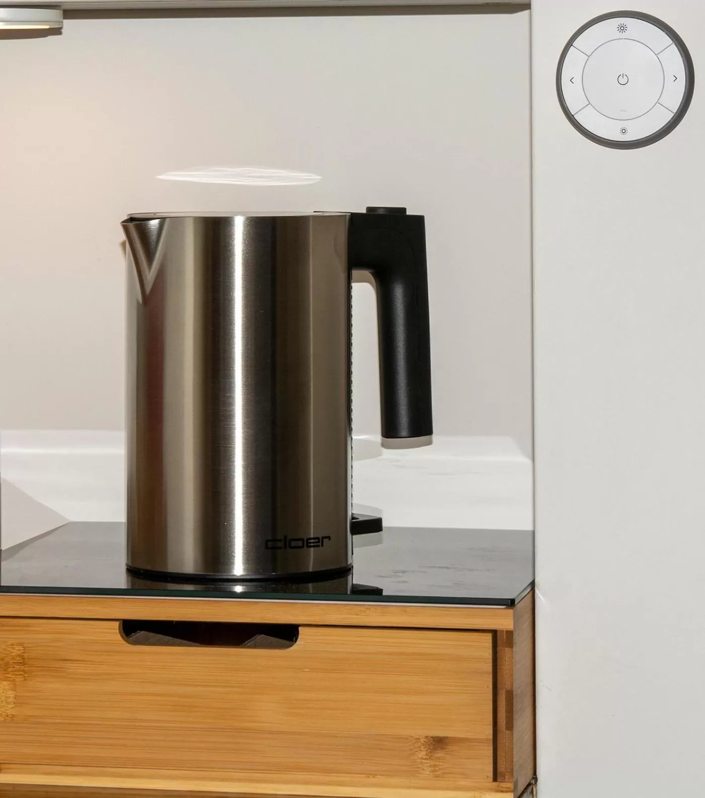 Coffee/tea facilities in B&B Belle Chambre - Luxe in Art Deco stijl