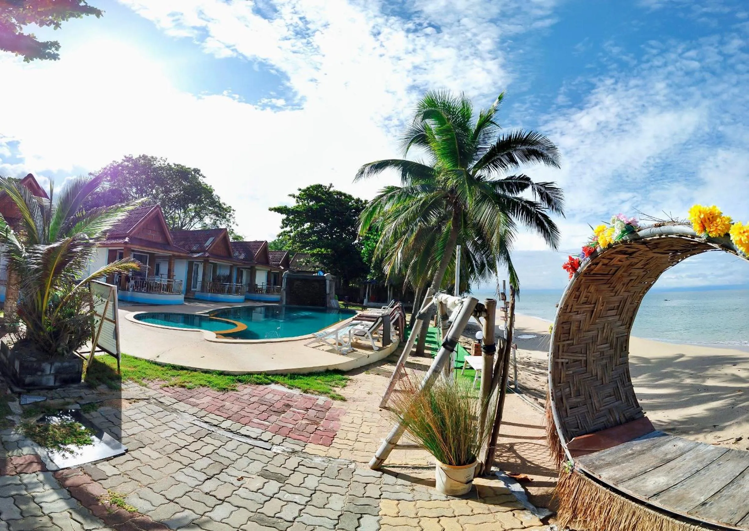 Lanta Paradise Beach Resort