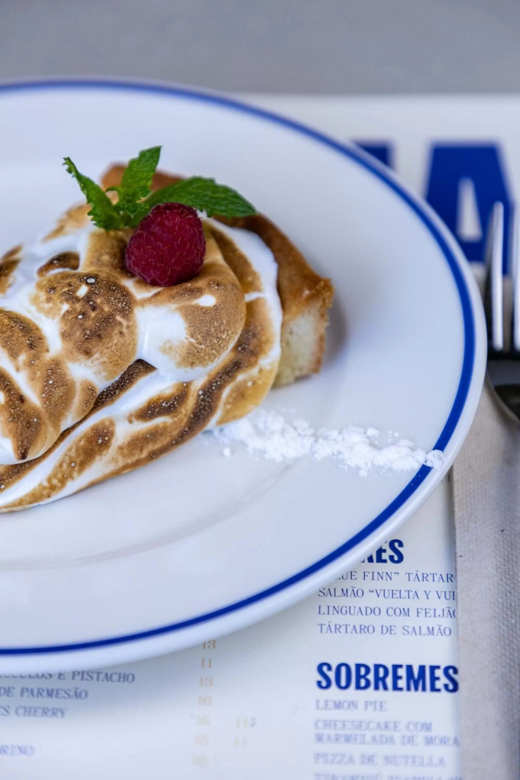 Restaurant/places to eat in chic&basic Gravity