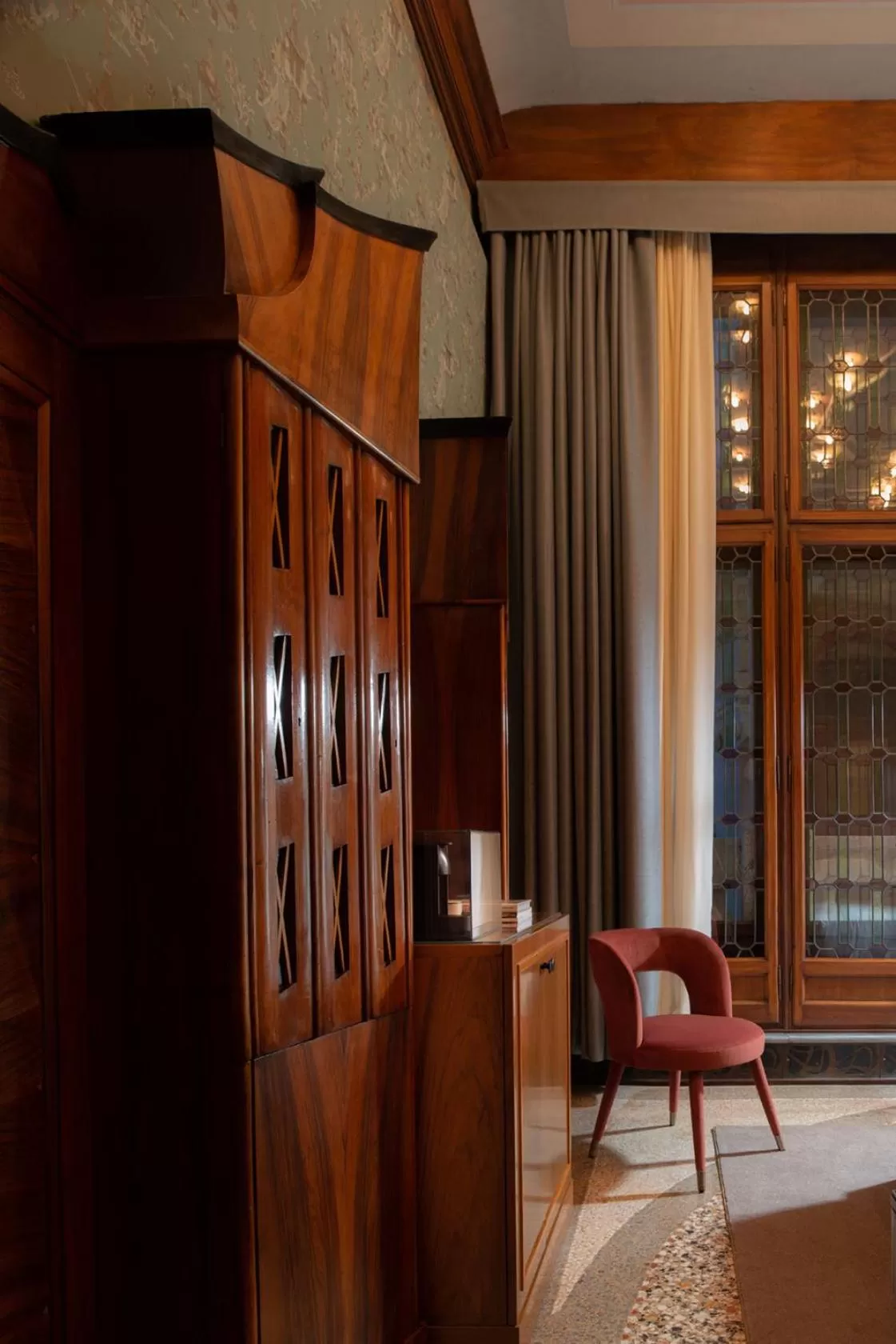 Photo of the whole room, Bed in Eight Venezia