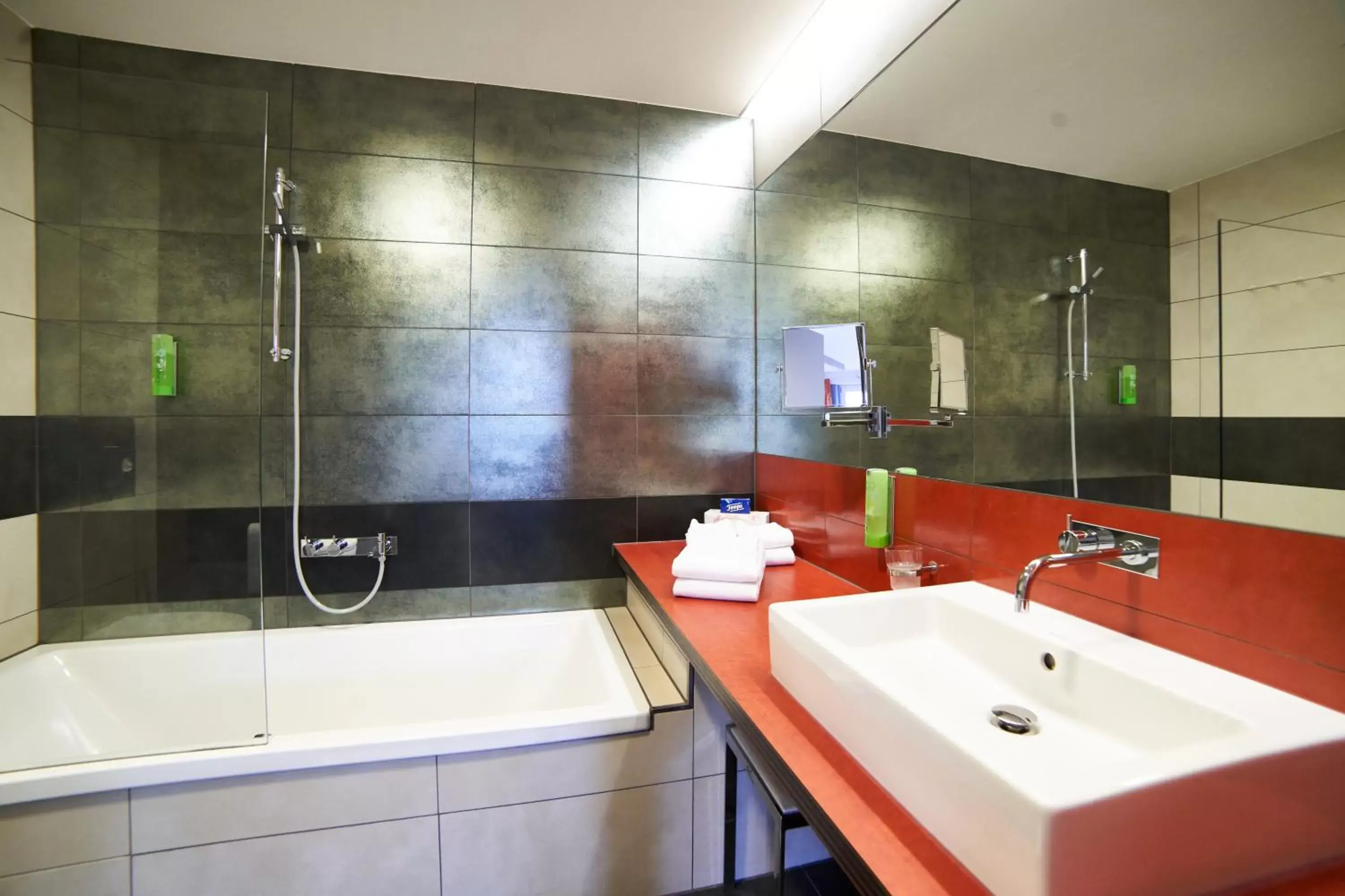 Double Room - single occupancy in Hotel Maxlhaid Double Room - single occupancy in Hotel Maxlhaid