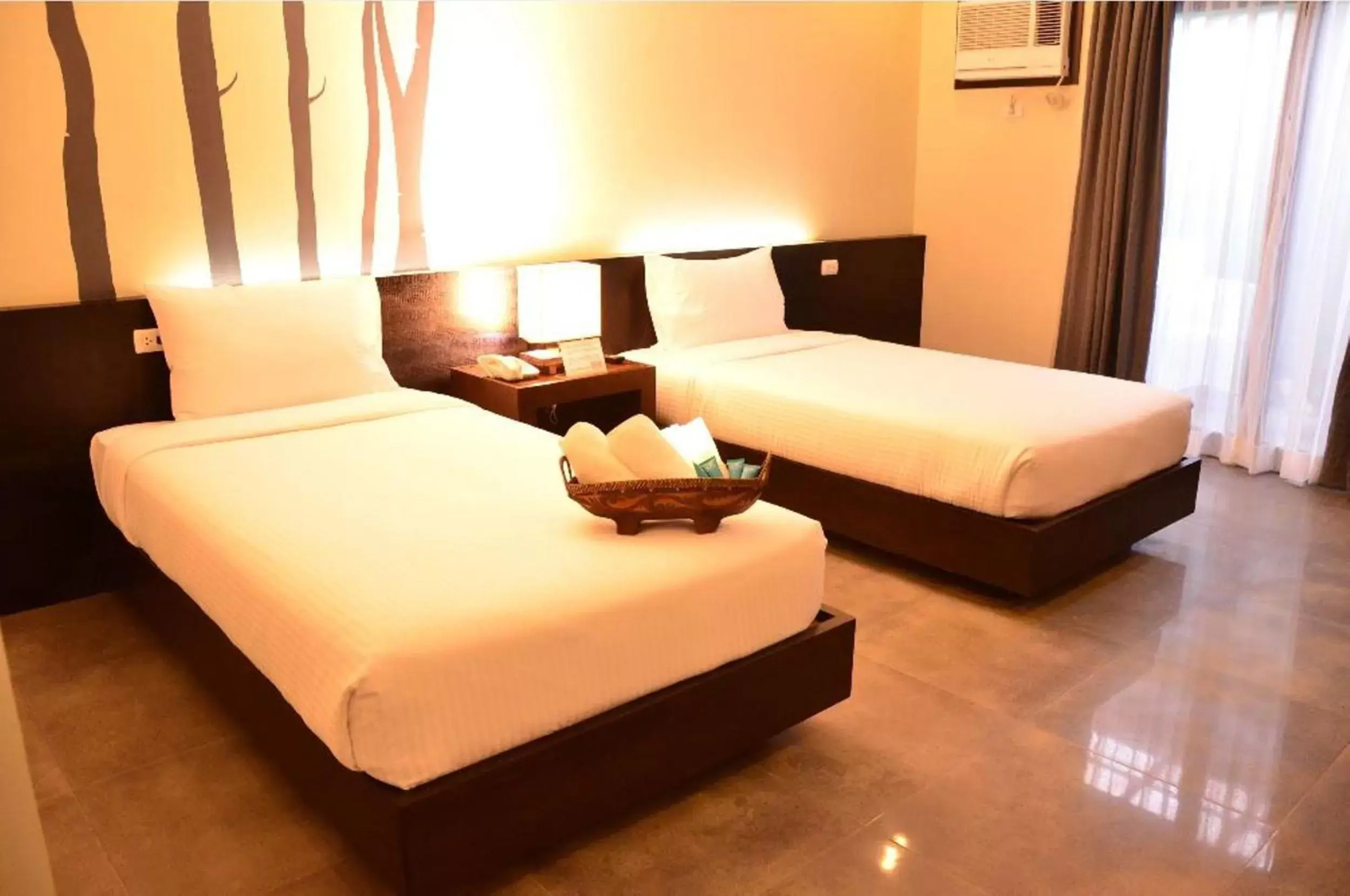 Standard Double or Twin Room in One Manalo Place Standard Double or Twin Room in One Manalo Place