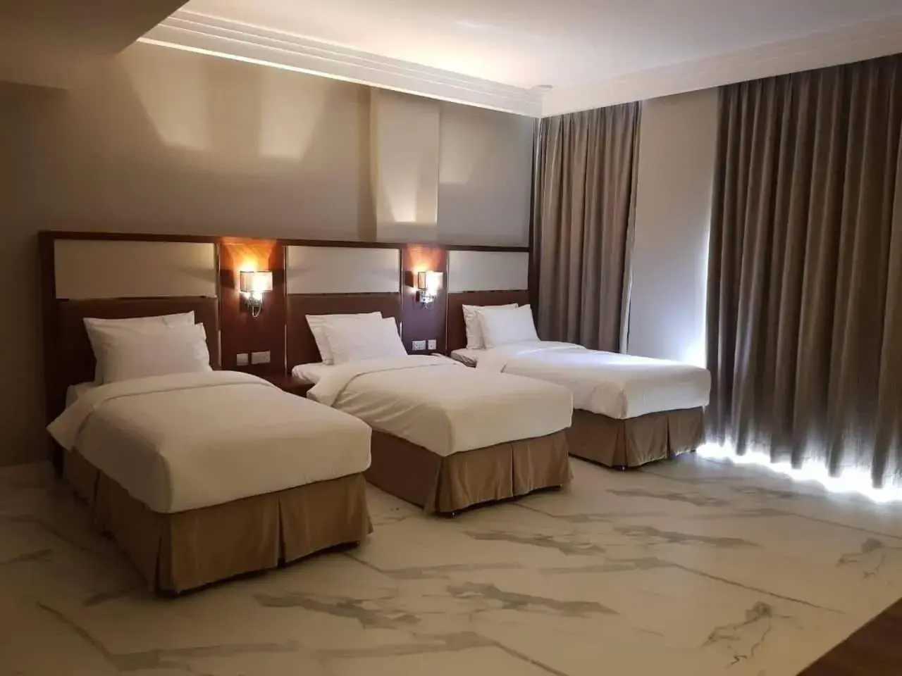 Standard Triple Room in Muscat Gate Hotel Standard Triple Room in Muscat Gate Hotel