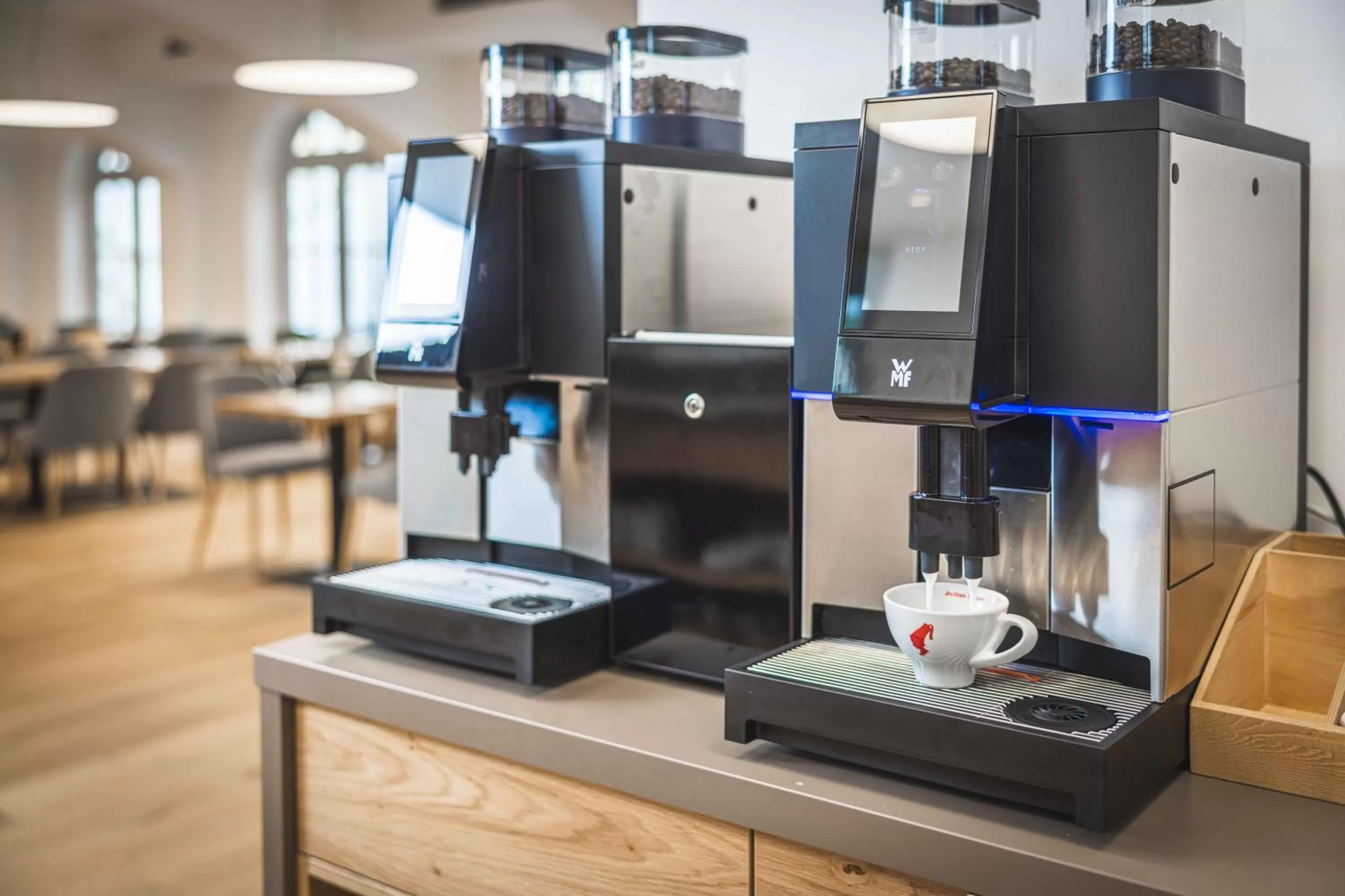 Breakfast in Schloss Haindorf