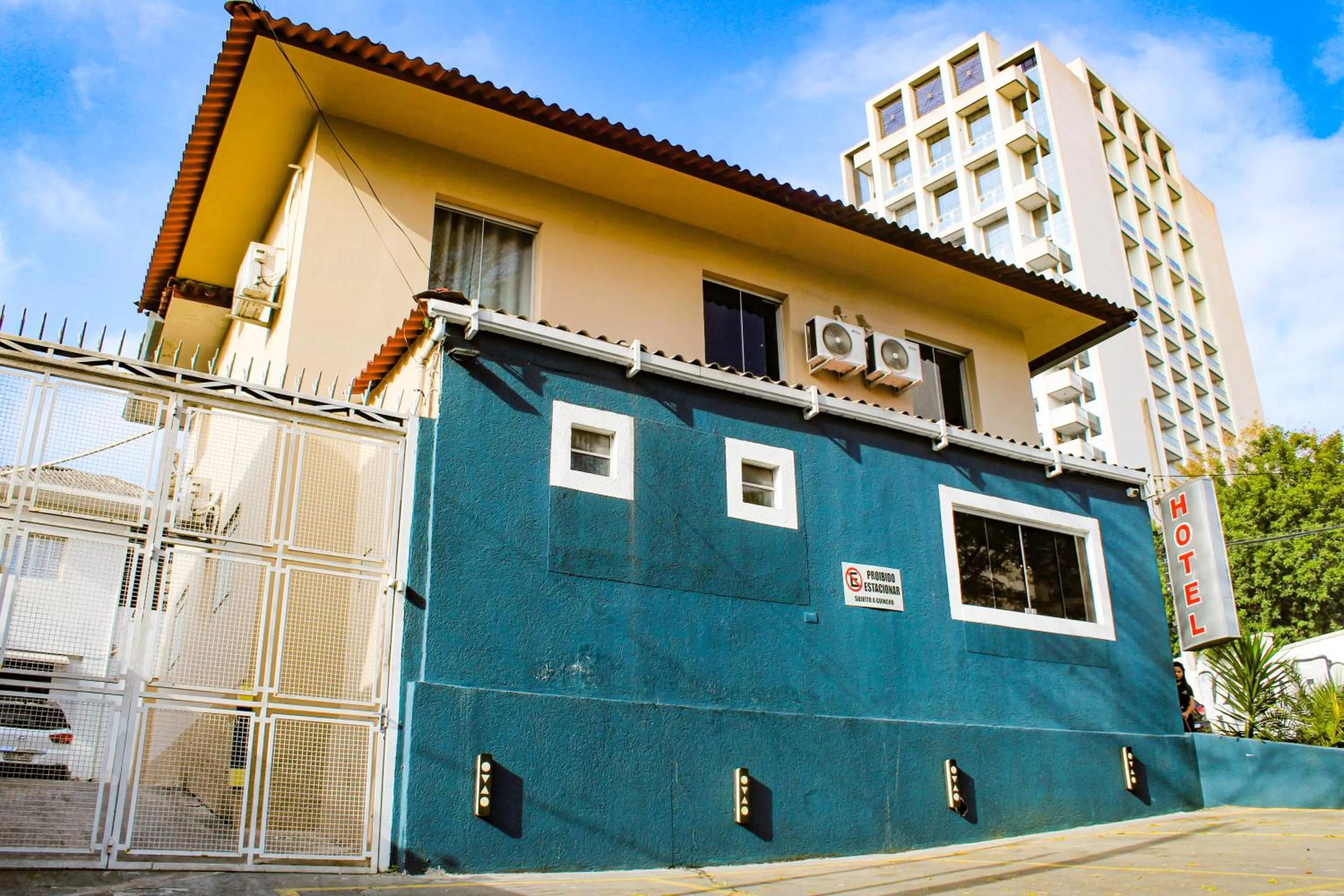 Property Building in Hotel Flor Paulista