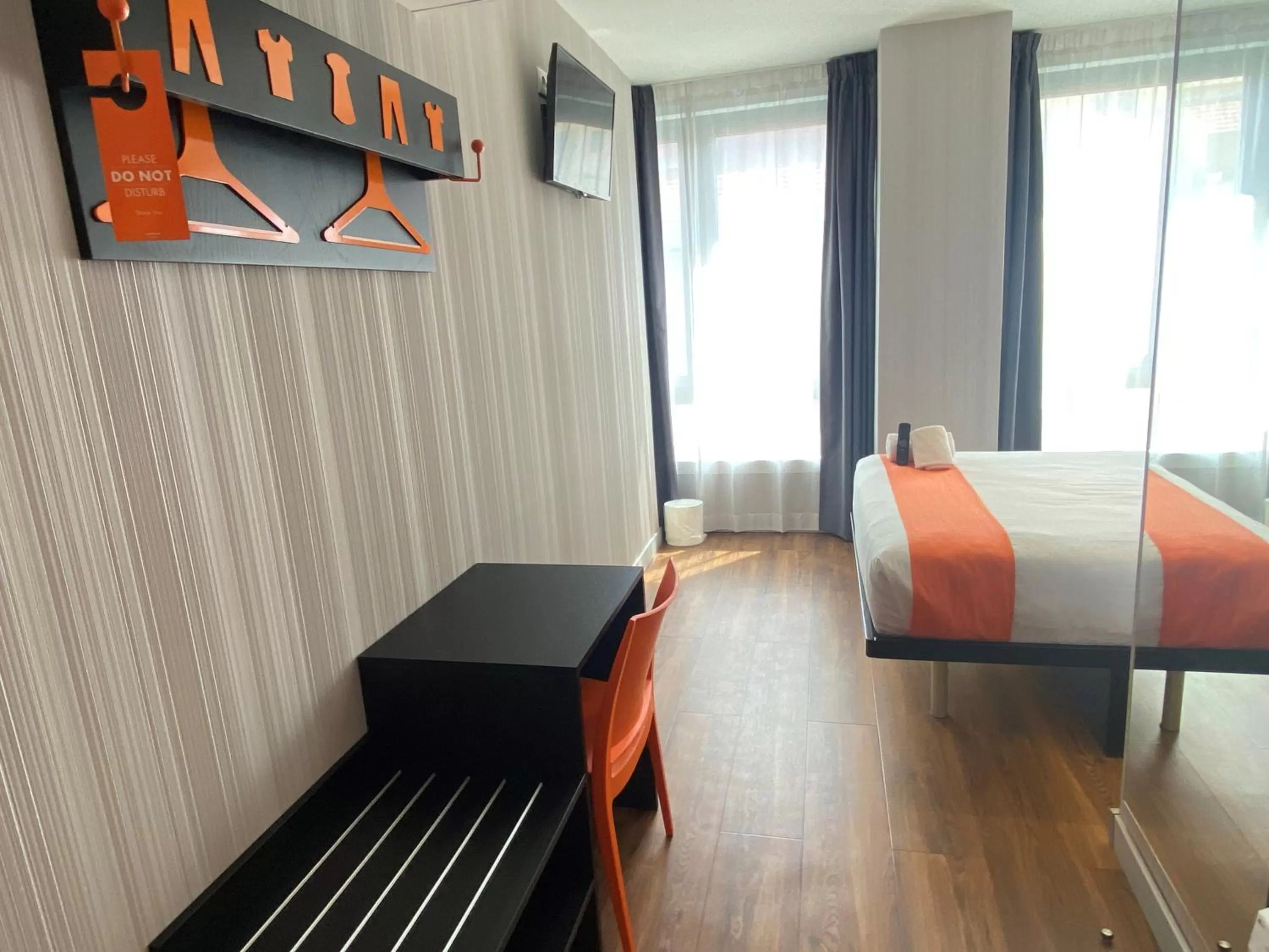 Bed in easyHotel Lisbon