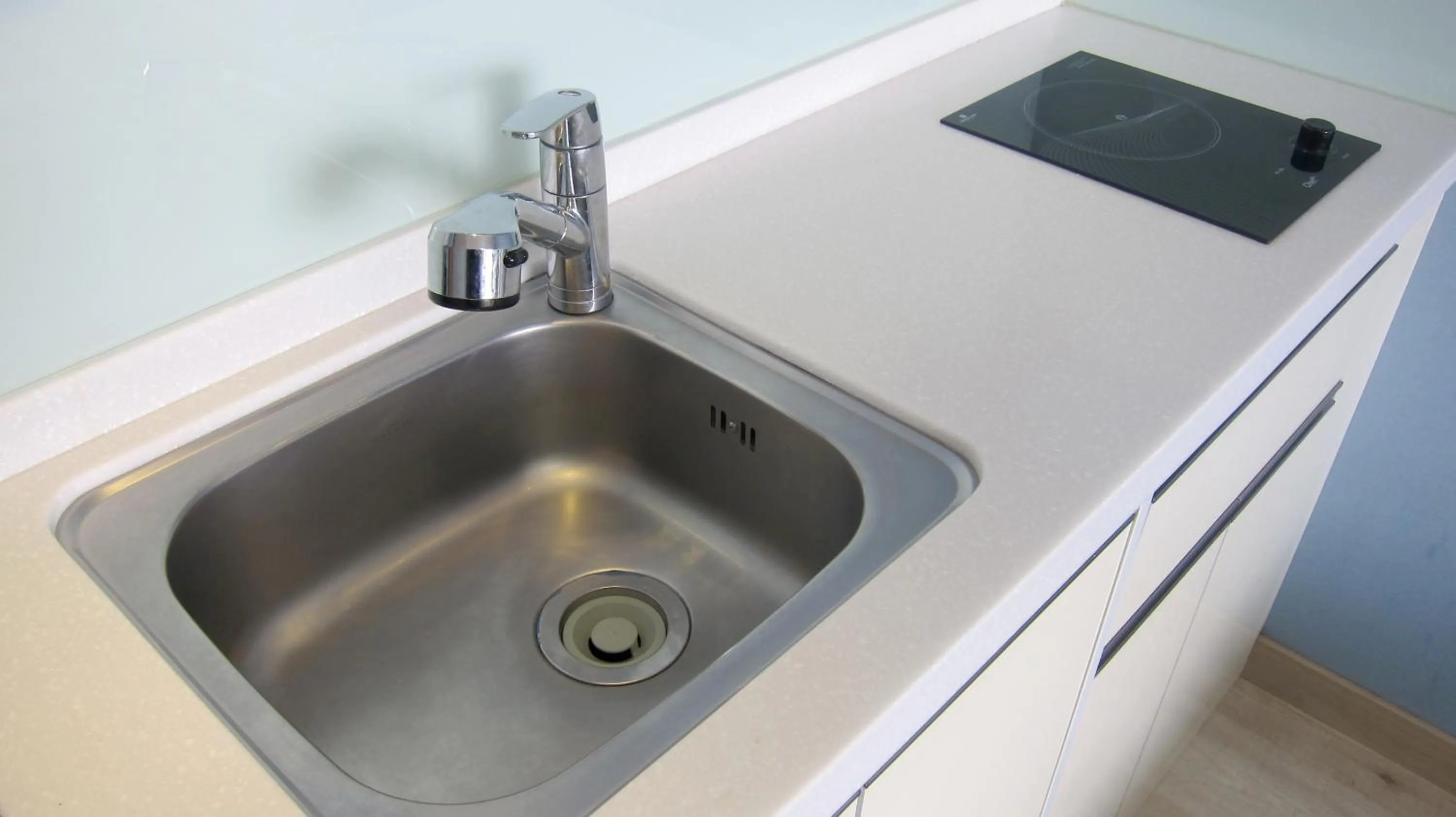 Kitchen or kitchenette in Oceantree House
