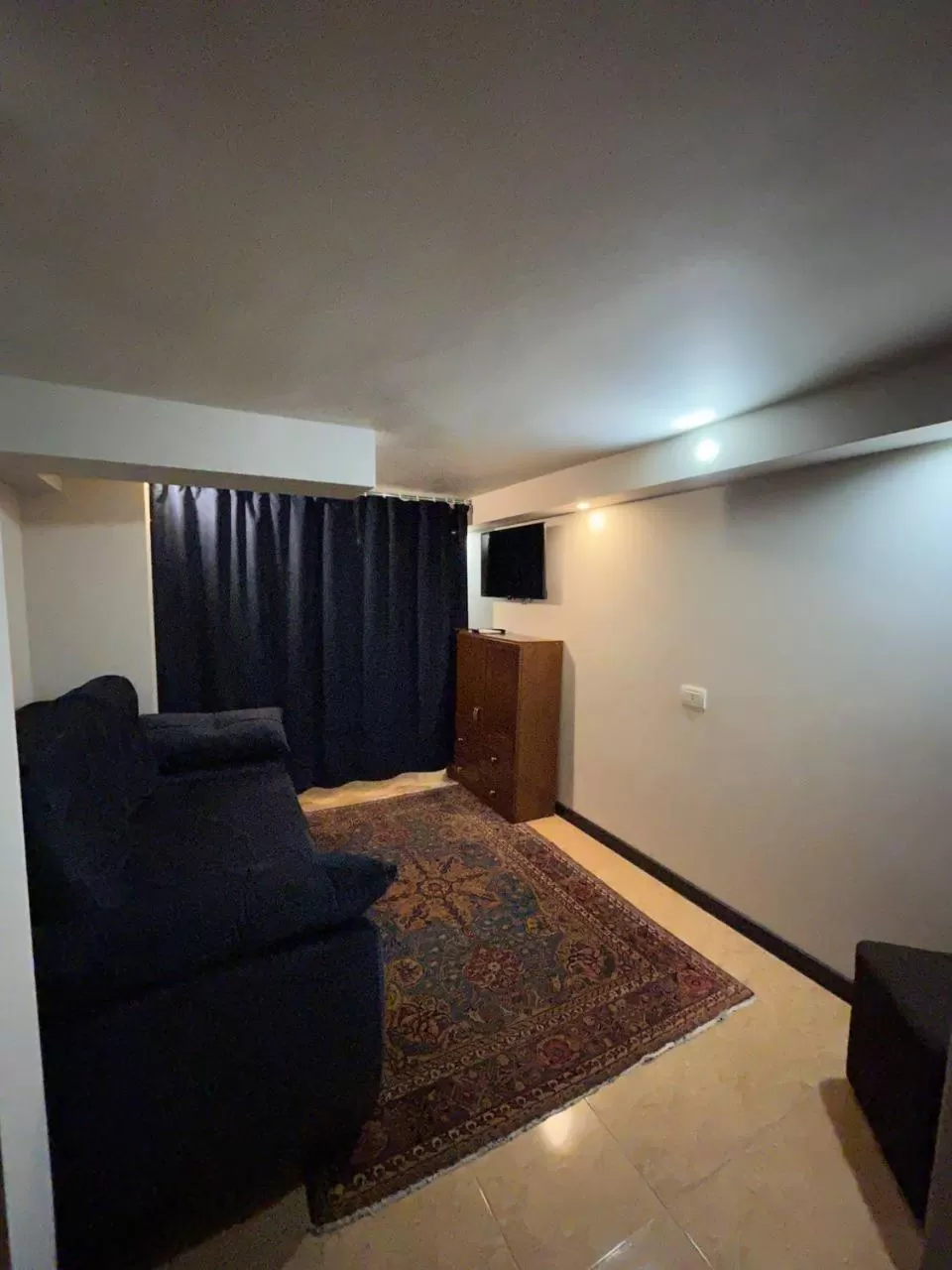 Communal lounge/ TV room, Bed in Time Hotel & Tours