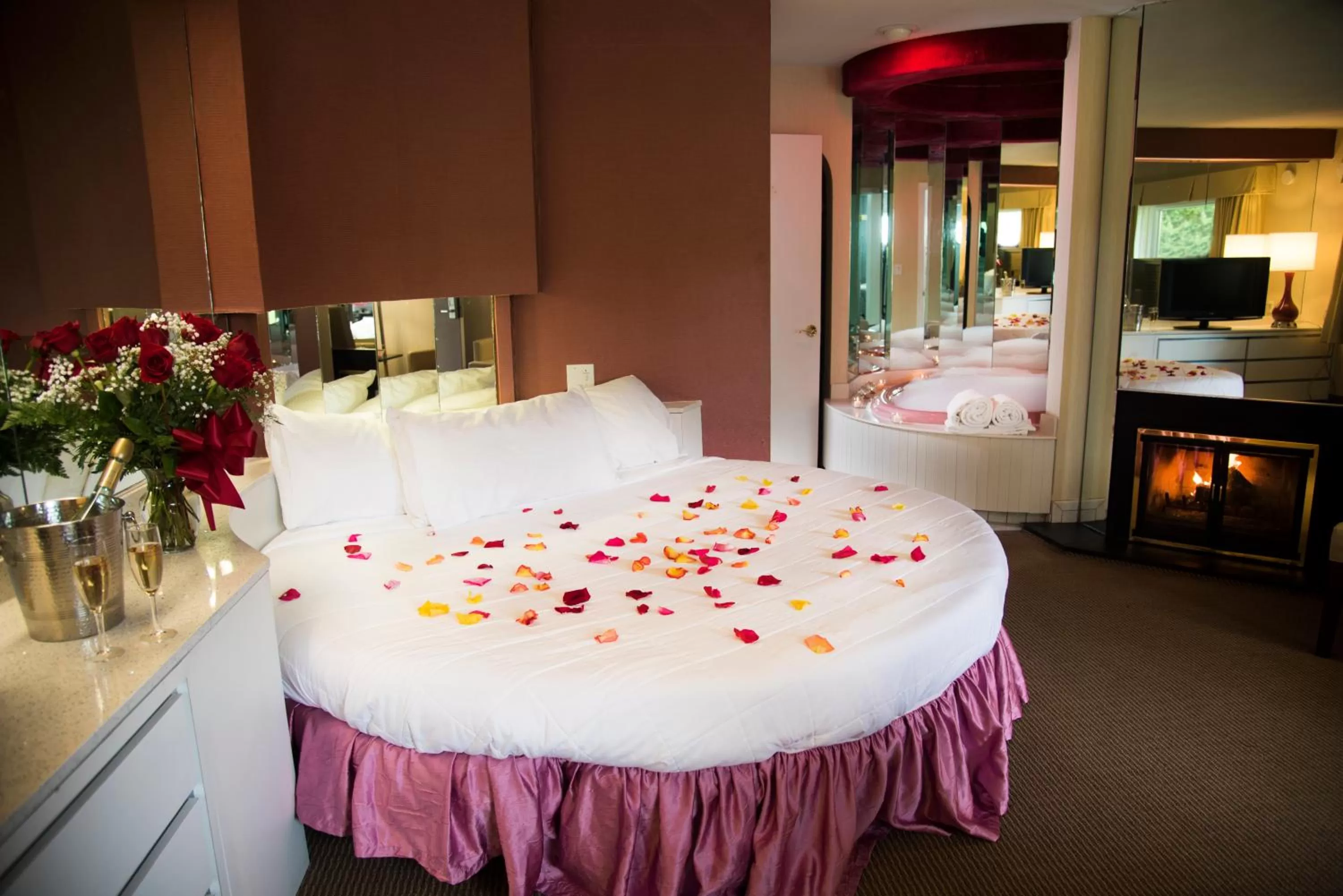 Bed in Pocono Palace Resort