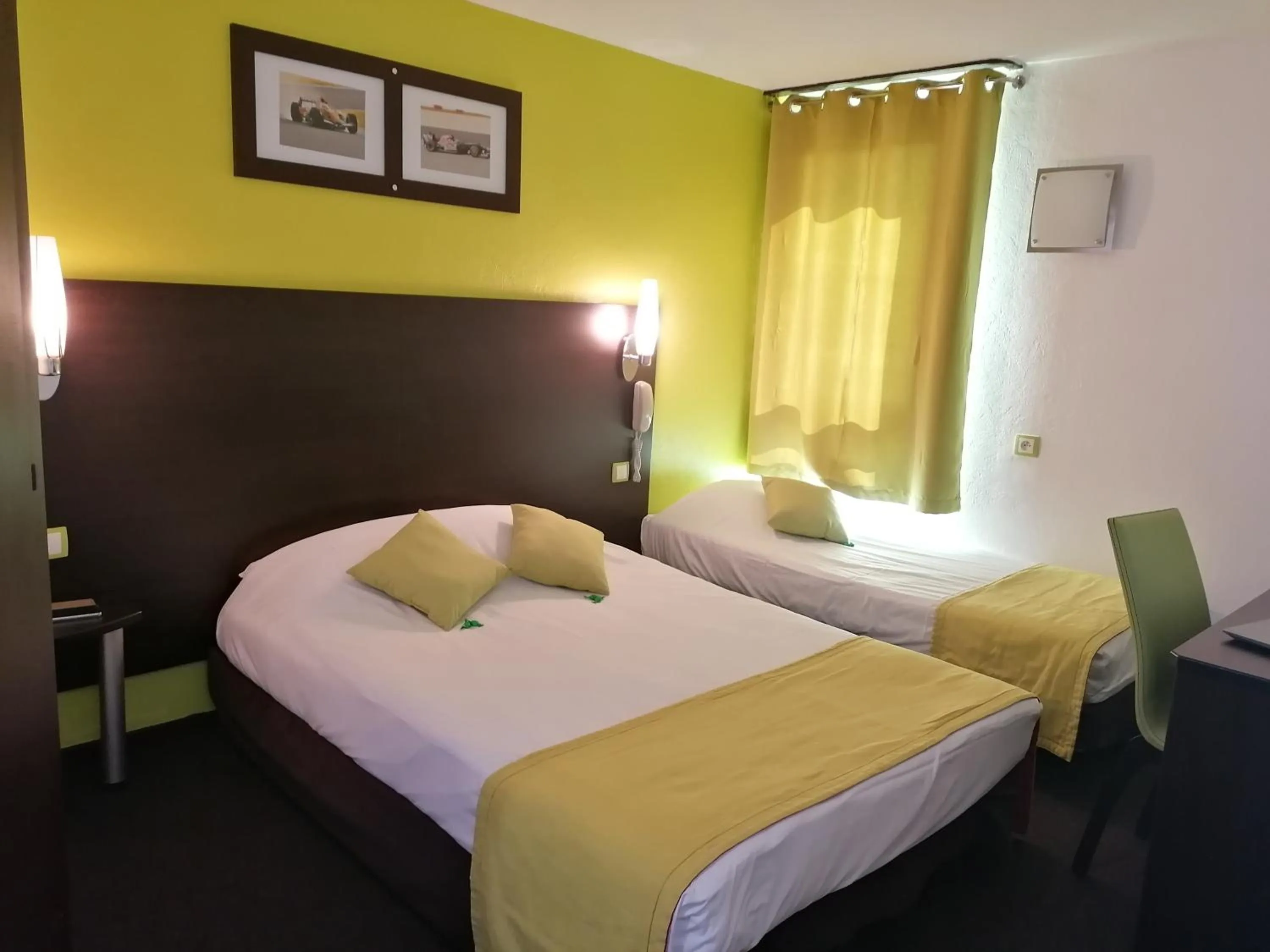 Bedroom, Bed in Enzo Hotels Vierzon by Kyriad Direct