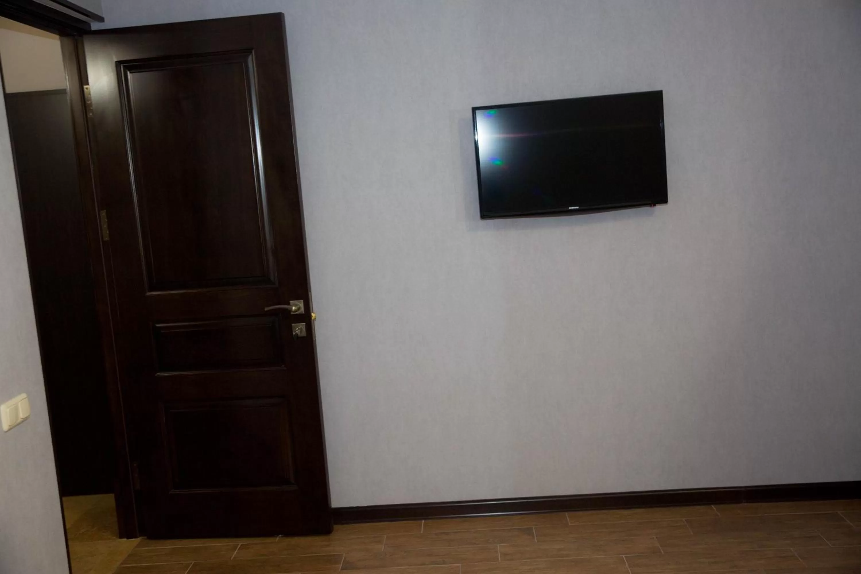 Living room, TV/Entertainment Center in Eridana Hotel