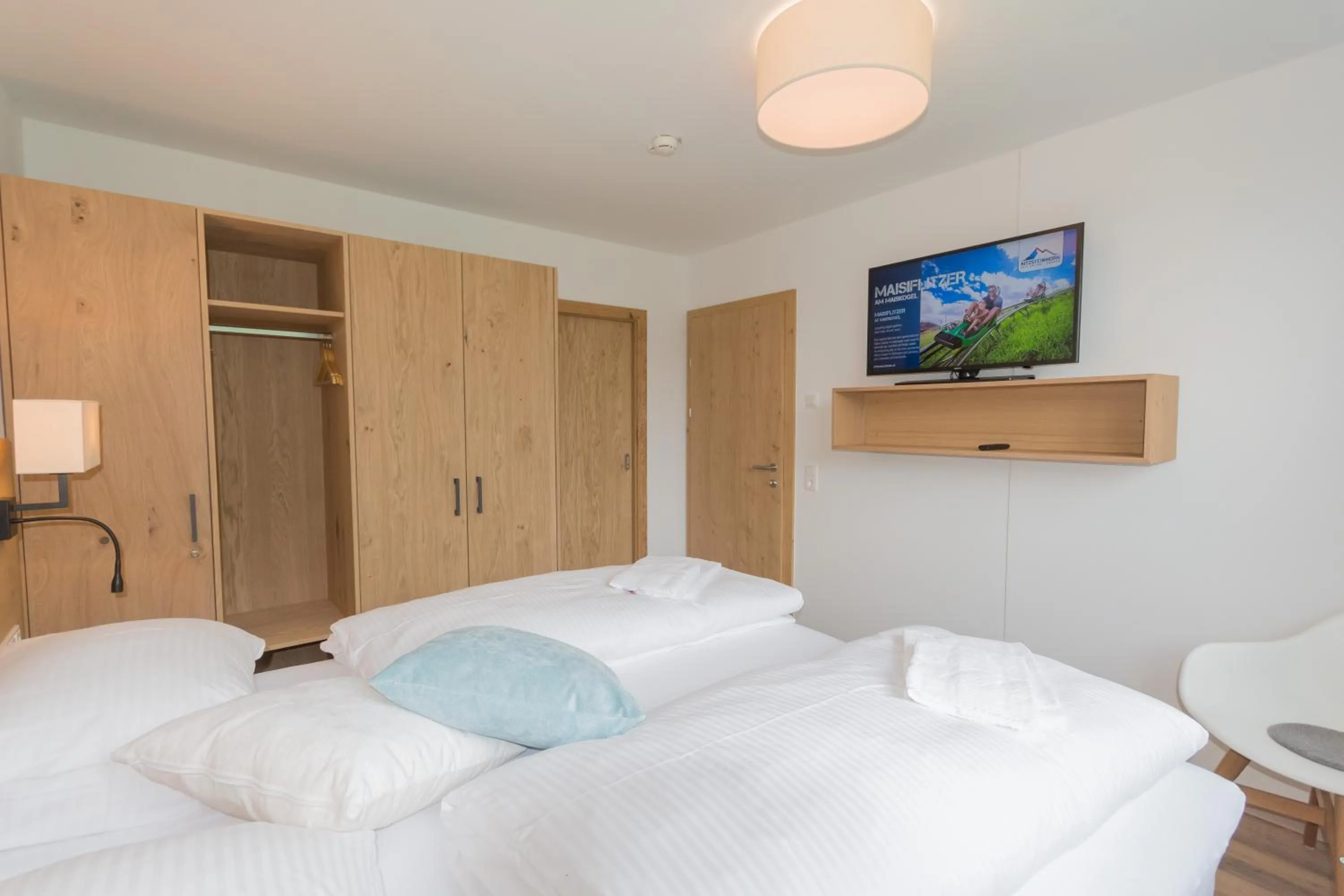 Bedroom, Bed in Schönblick Residence - Absolut Alpine Apartments