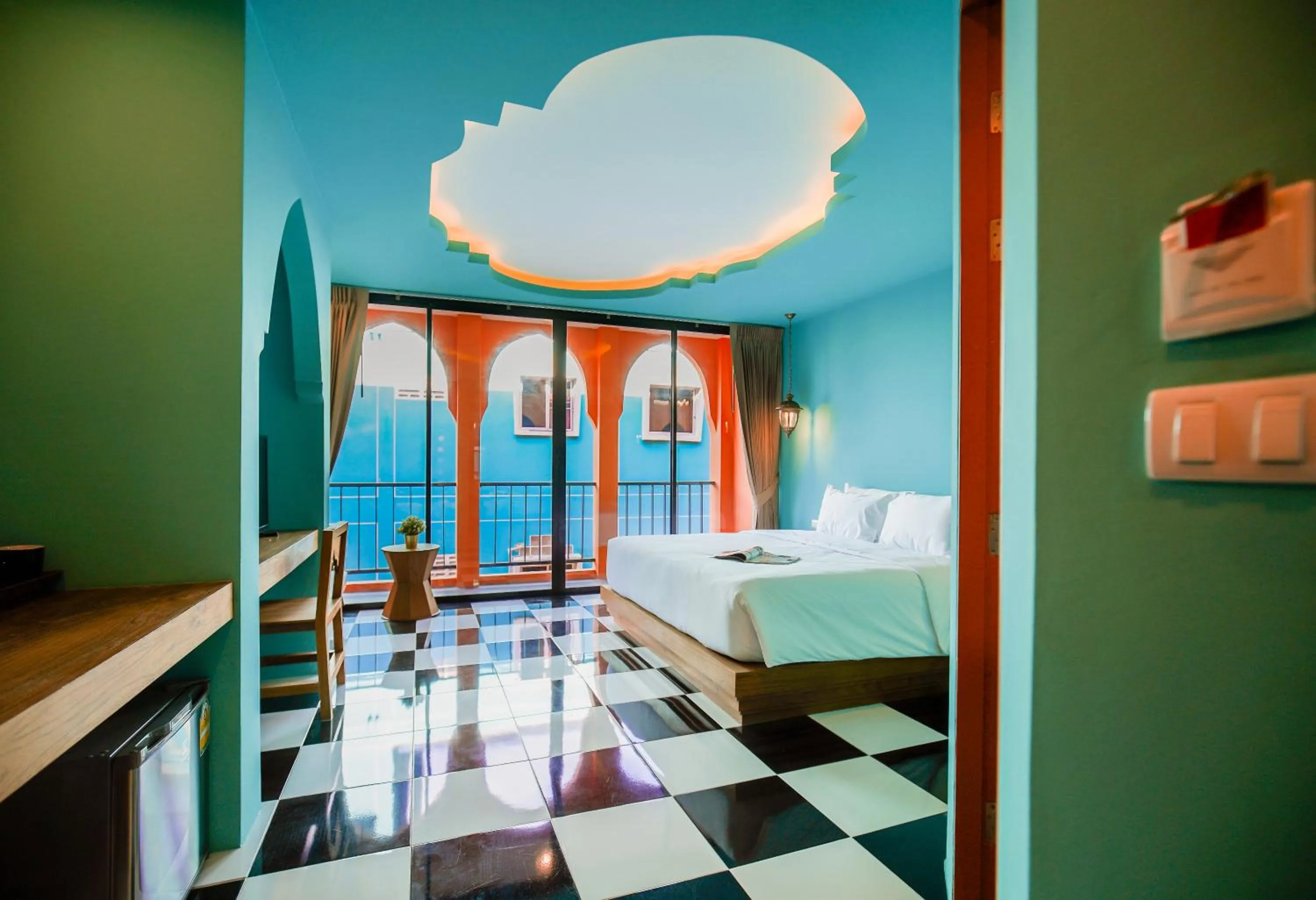 Photo of the whole room, Bed in Khaleej Mass Hotel Patong