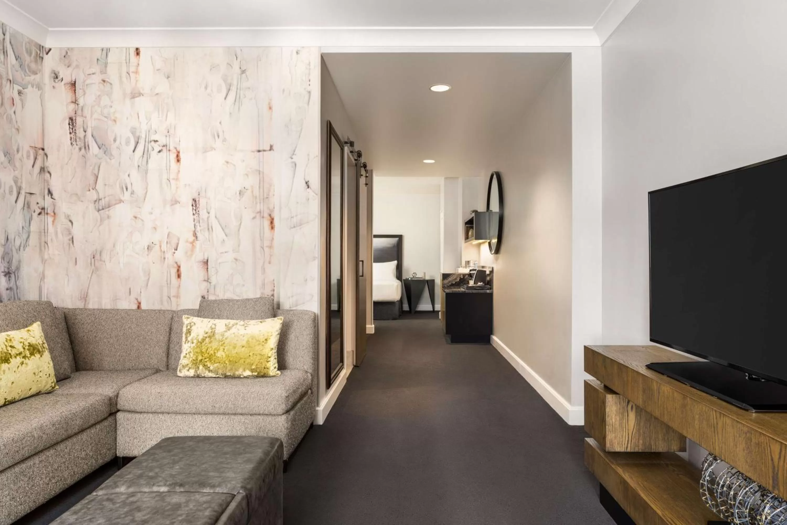 Living room in Hilton Motif Seattle