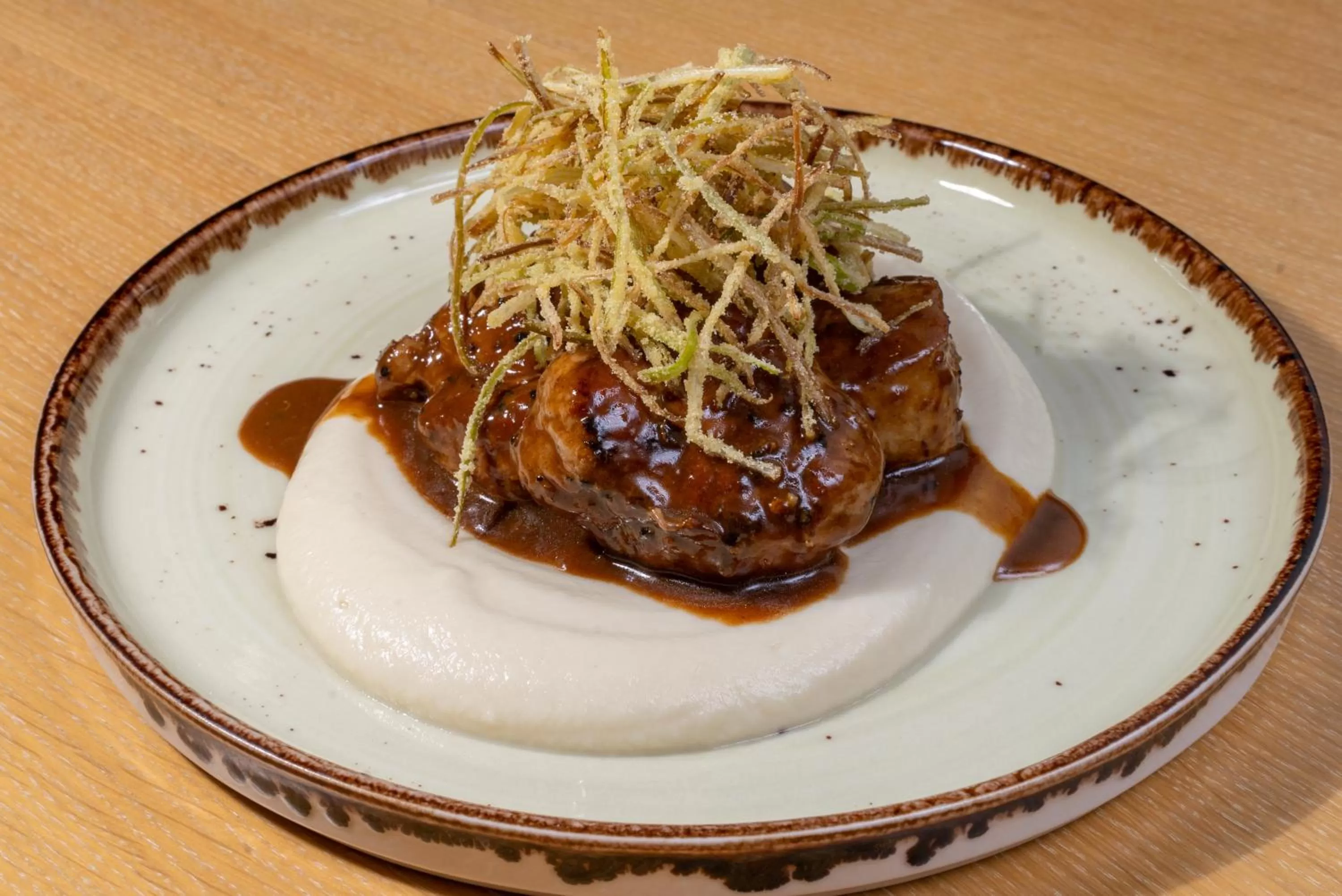 Restaurant/places to eat in Pantelidis Hotel & Spa