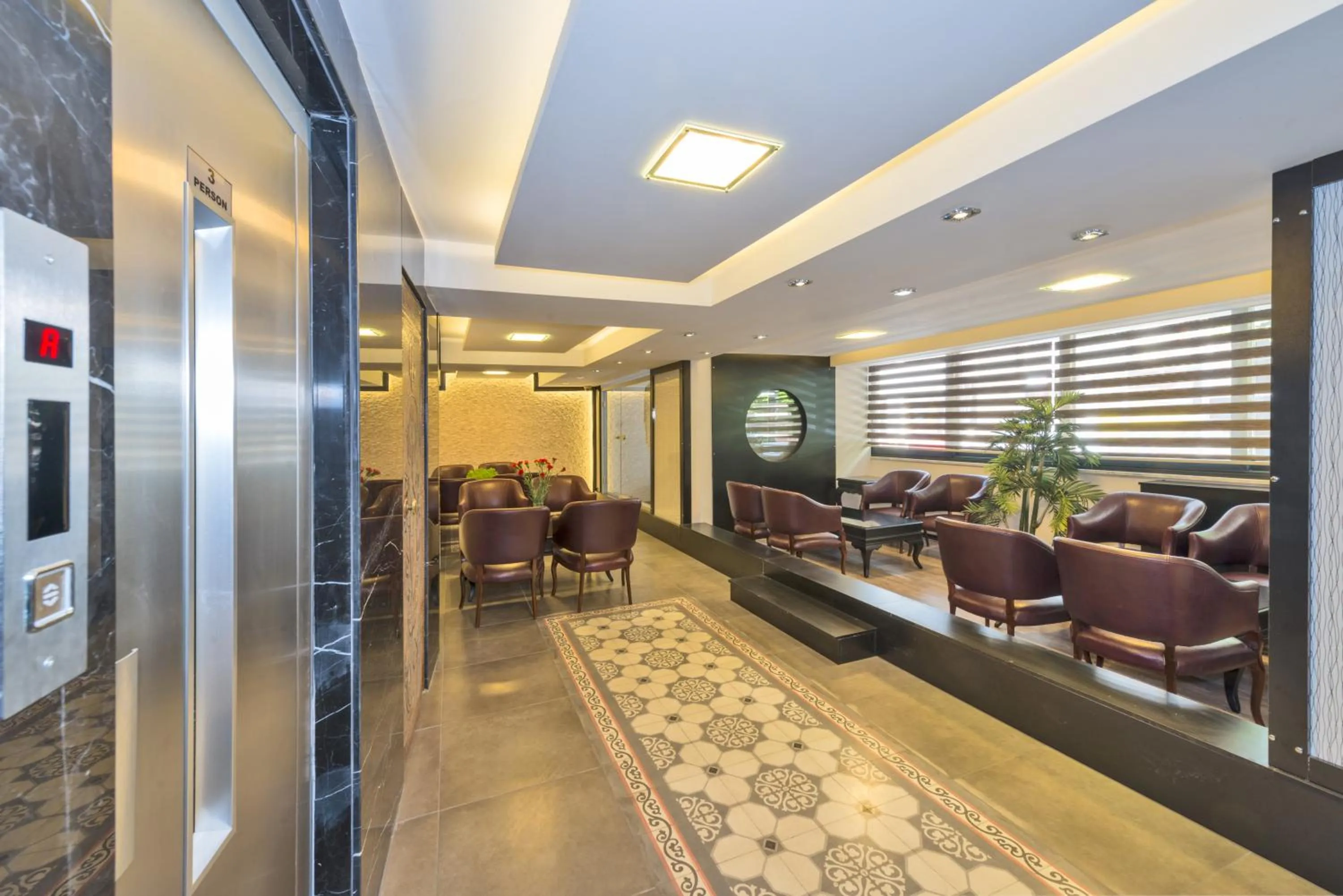 Lobby or reception in Erbazlar Hotel