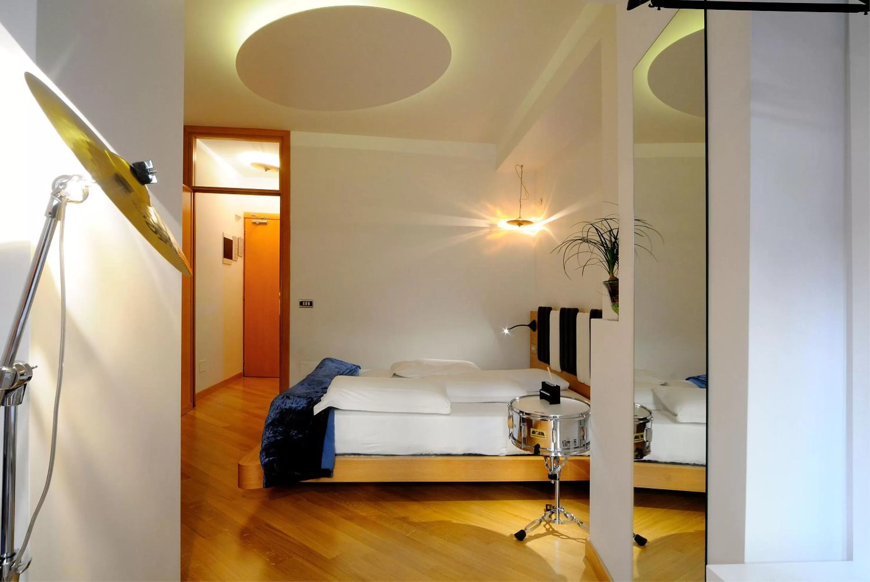 Photo of the whole room, Bed in Hotel Franklin Feel The Sound