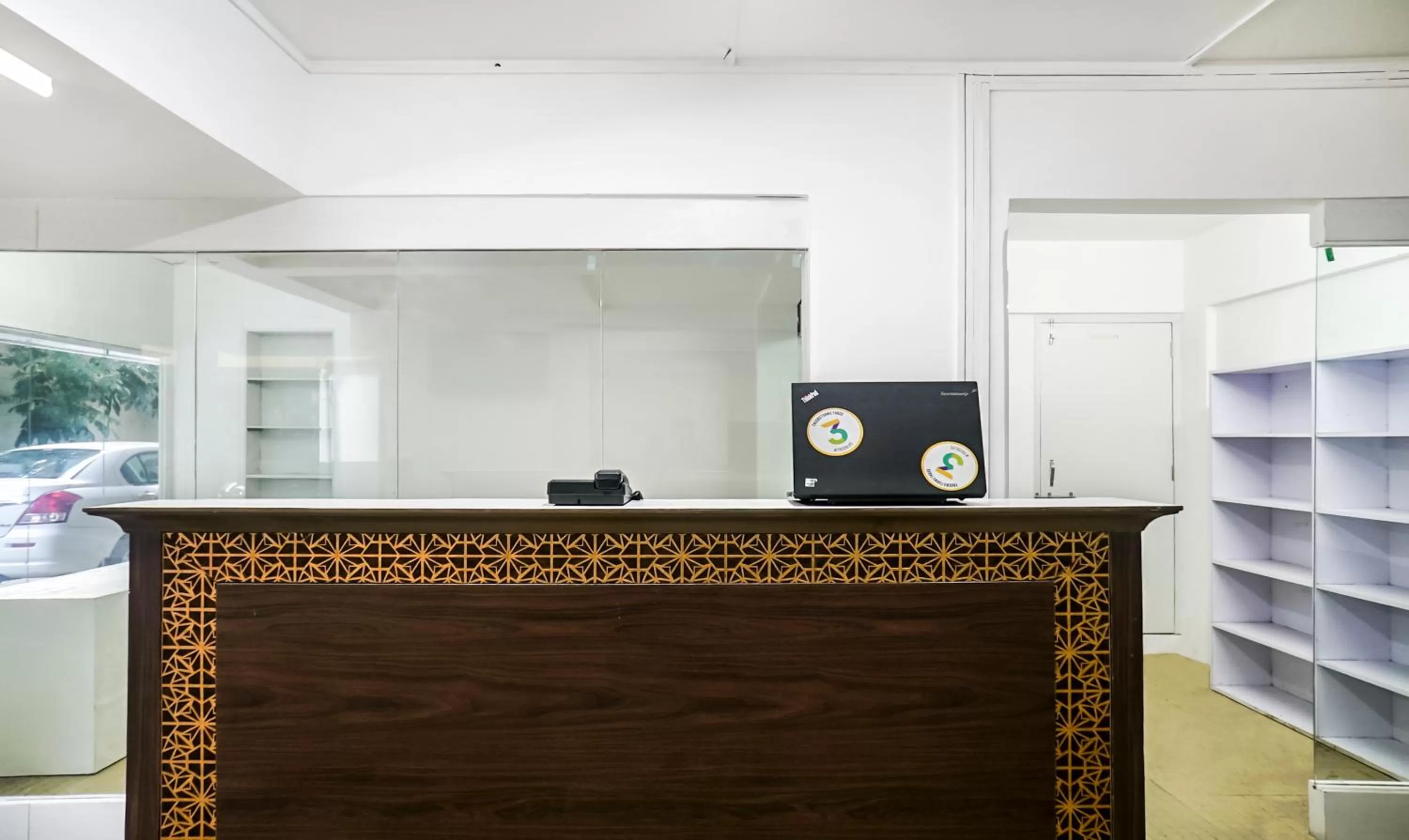 Lobby or reception in Treebo Luxe Suite, Shivaji Nagar