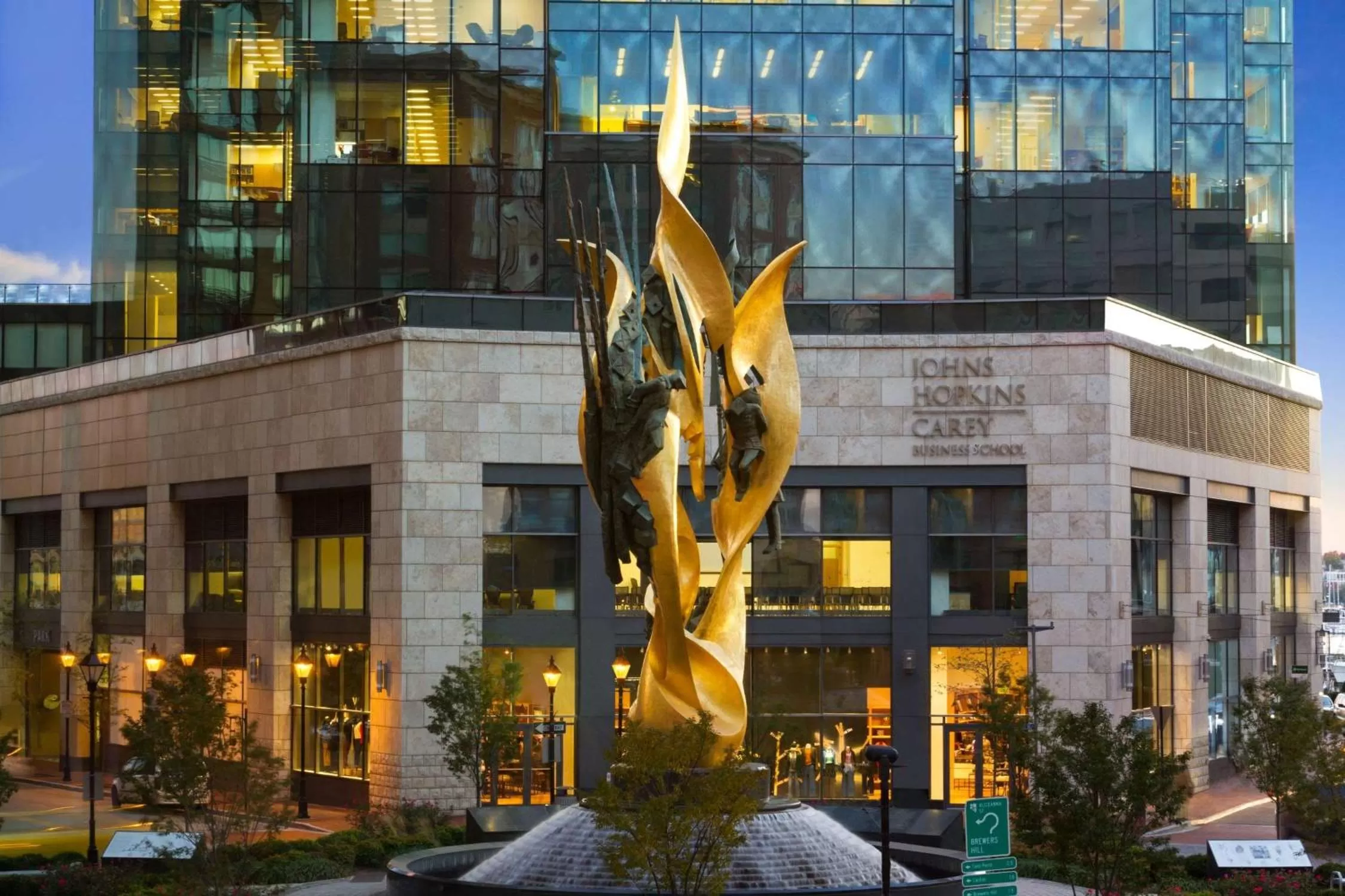 Property building in Hilton Garden Inn Baltimore Inner Harbor